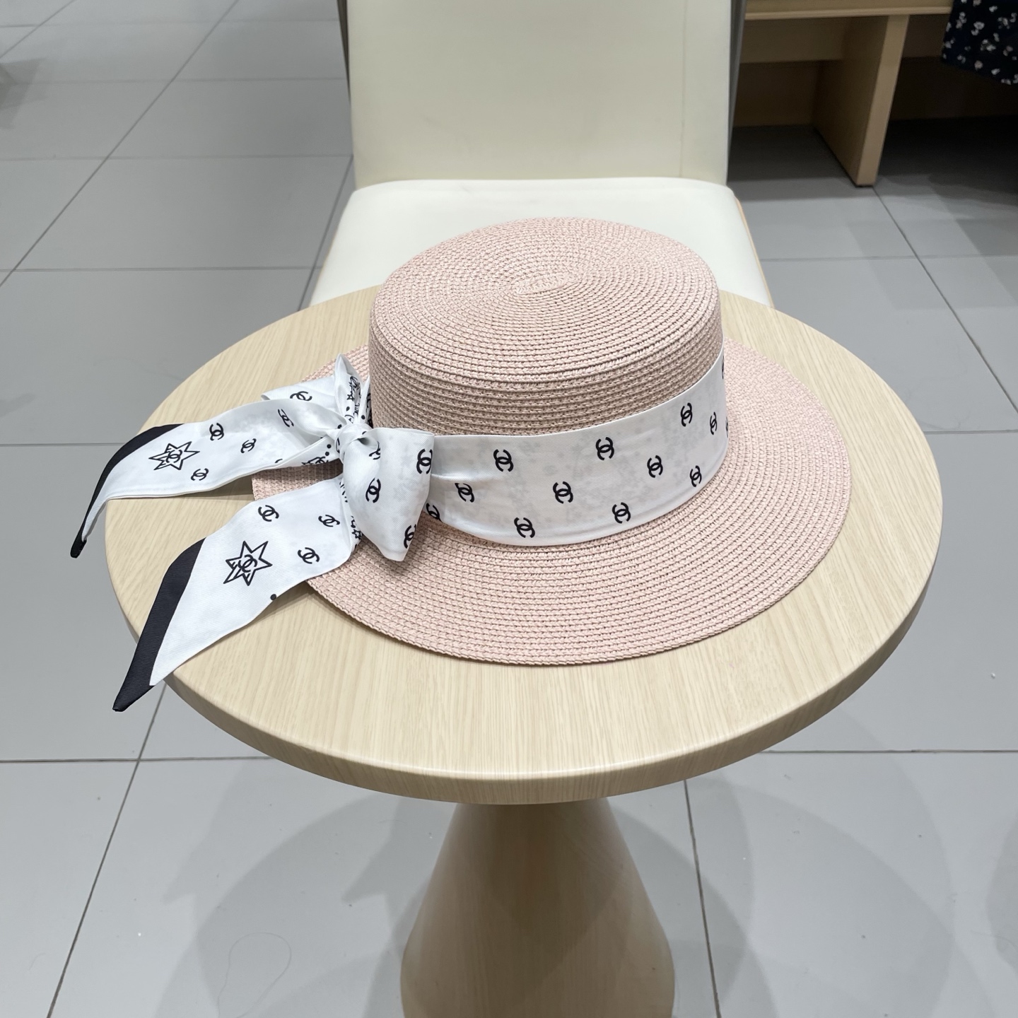 Chanel香奈儿平顶礼帽，遮阳草帽，头围57cm