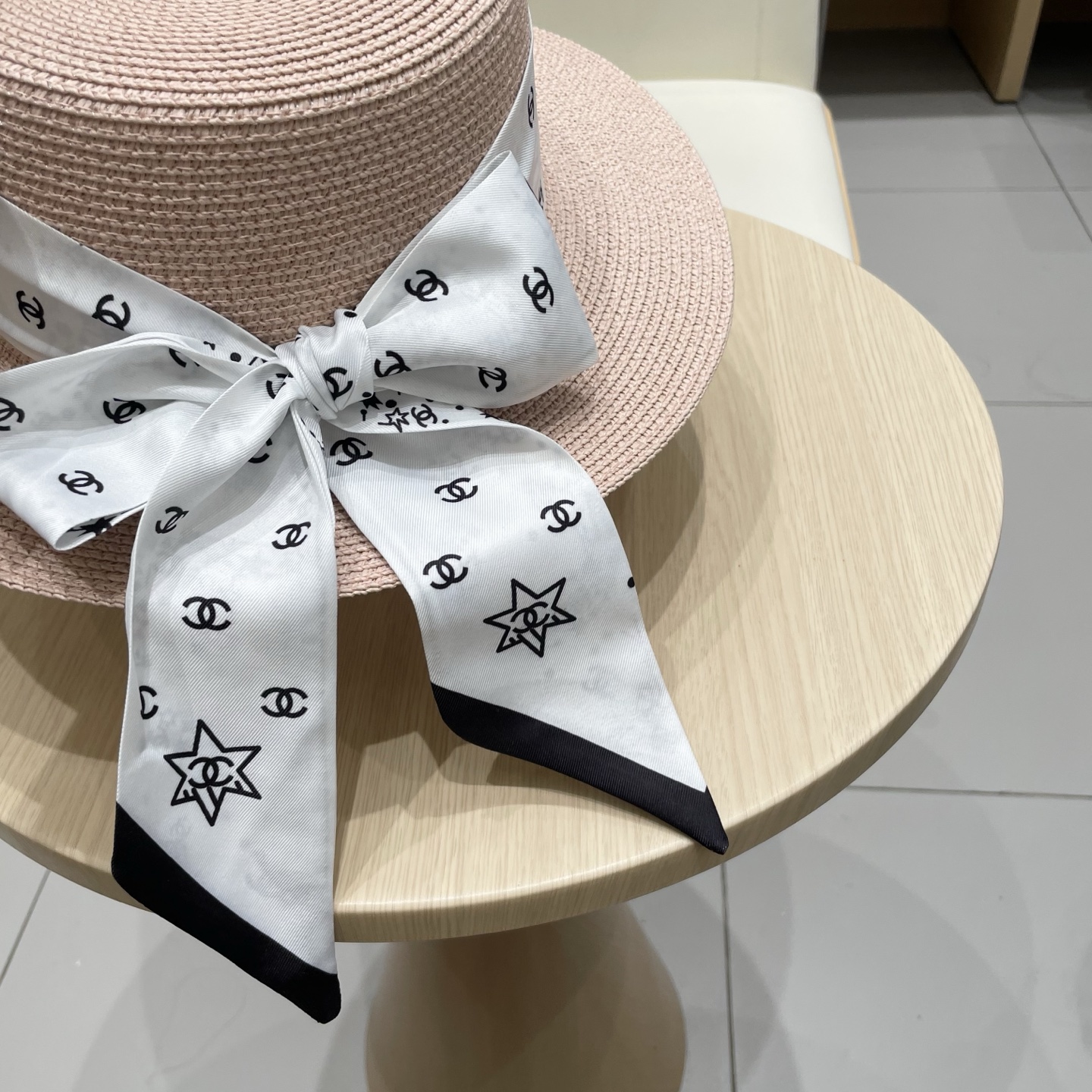 Chanel香奈儿平顶礼帽，遮阳草帽，头围57cm