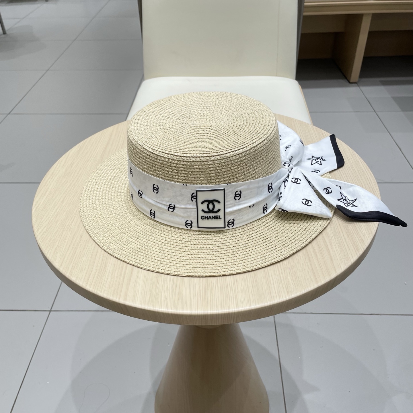 Chanel香奈儿平顶礼帽，遮阳草帽，头围57cm