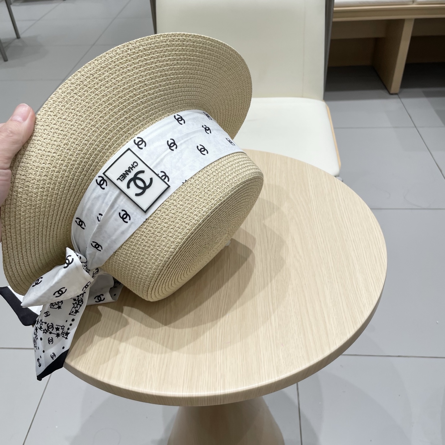 Chanel香奈儿平顶礼帽，遮阳草帽，头围57cm