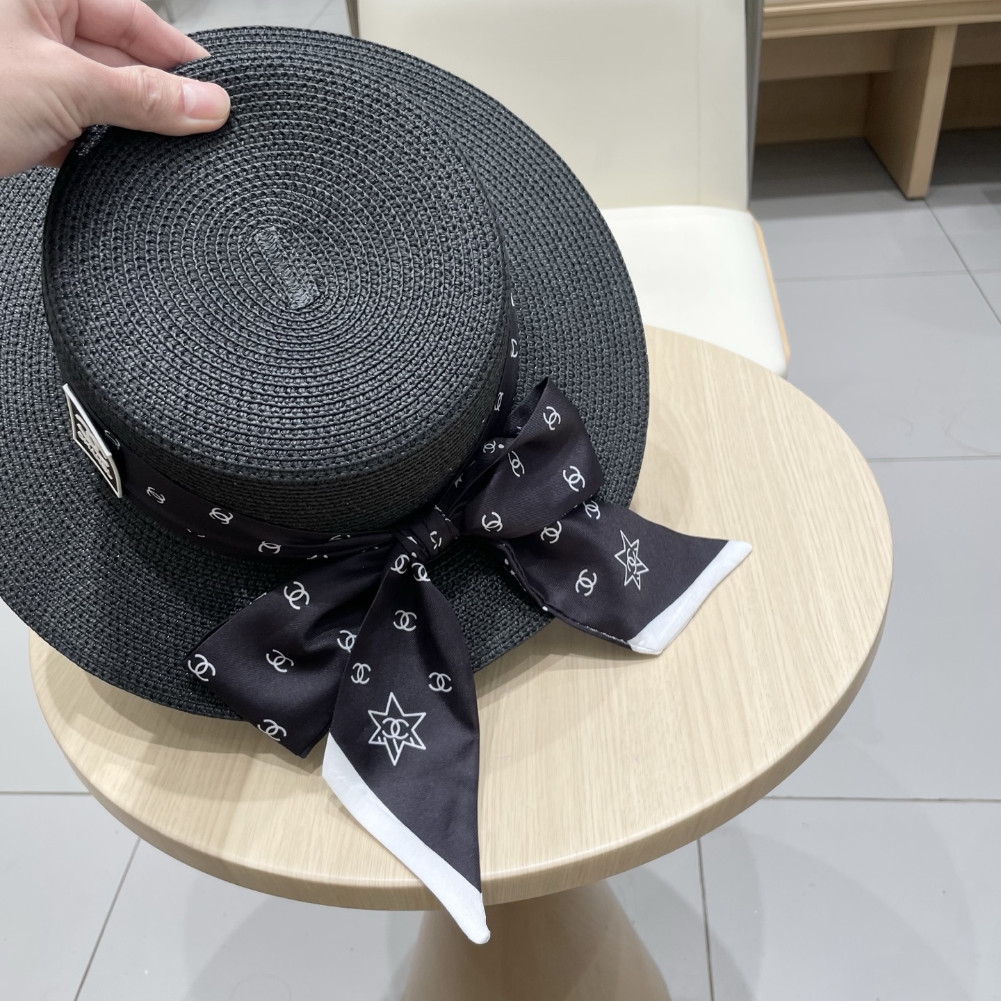 Chanel香奈儿平顶礼帽，遮阳草帽，头围57cm