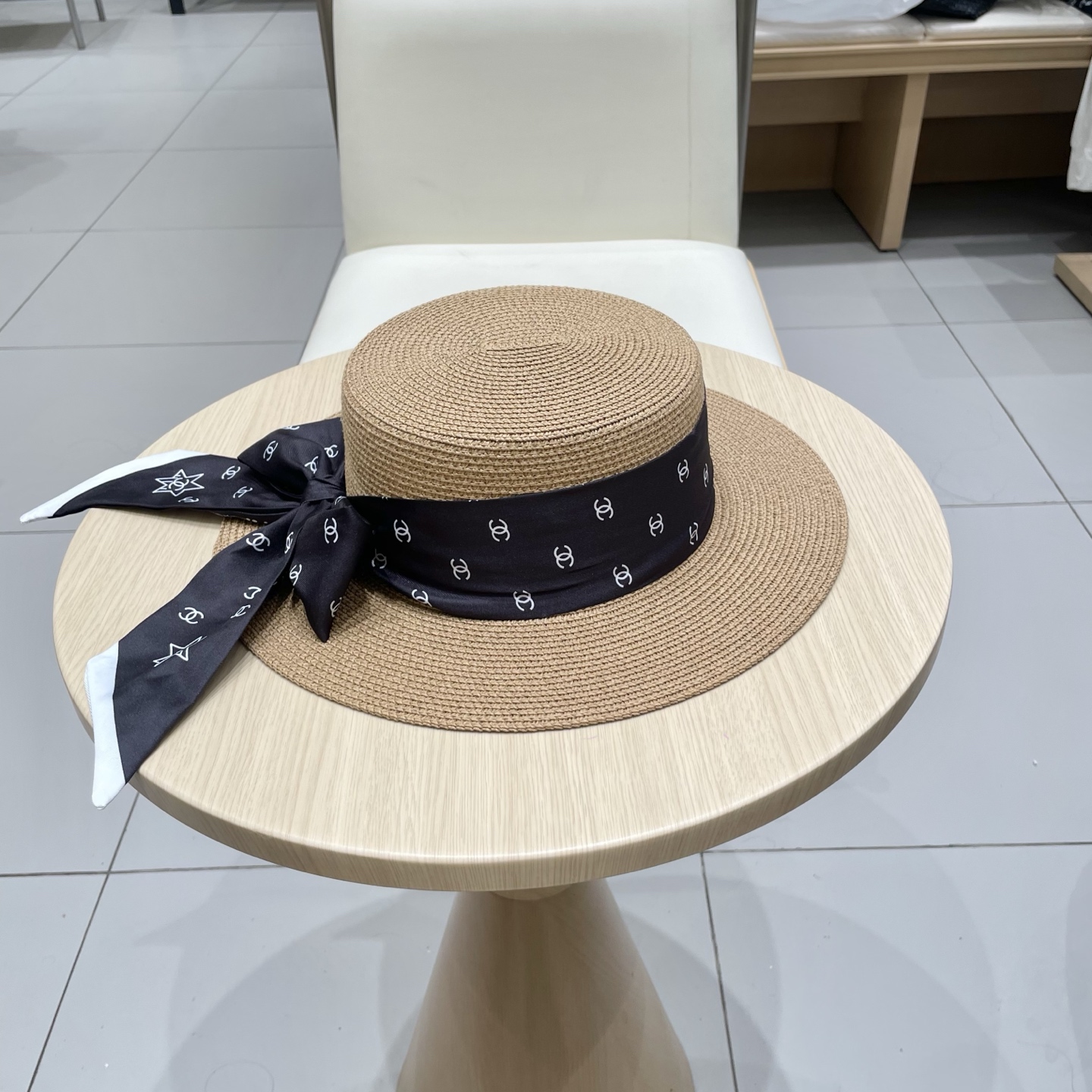 Chanel香奈儿平顶礼帽，遮阳草帽，头围57cm