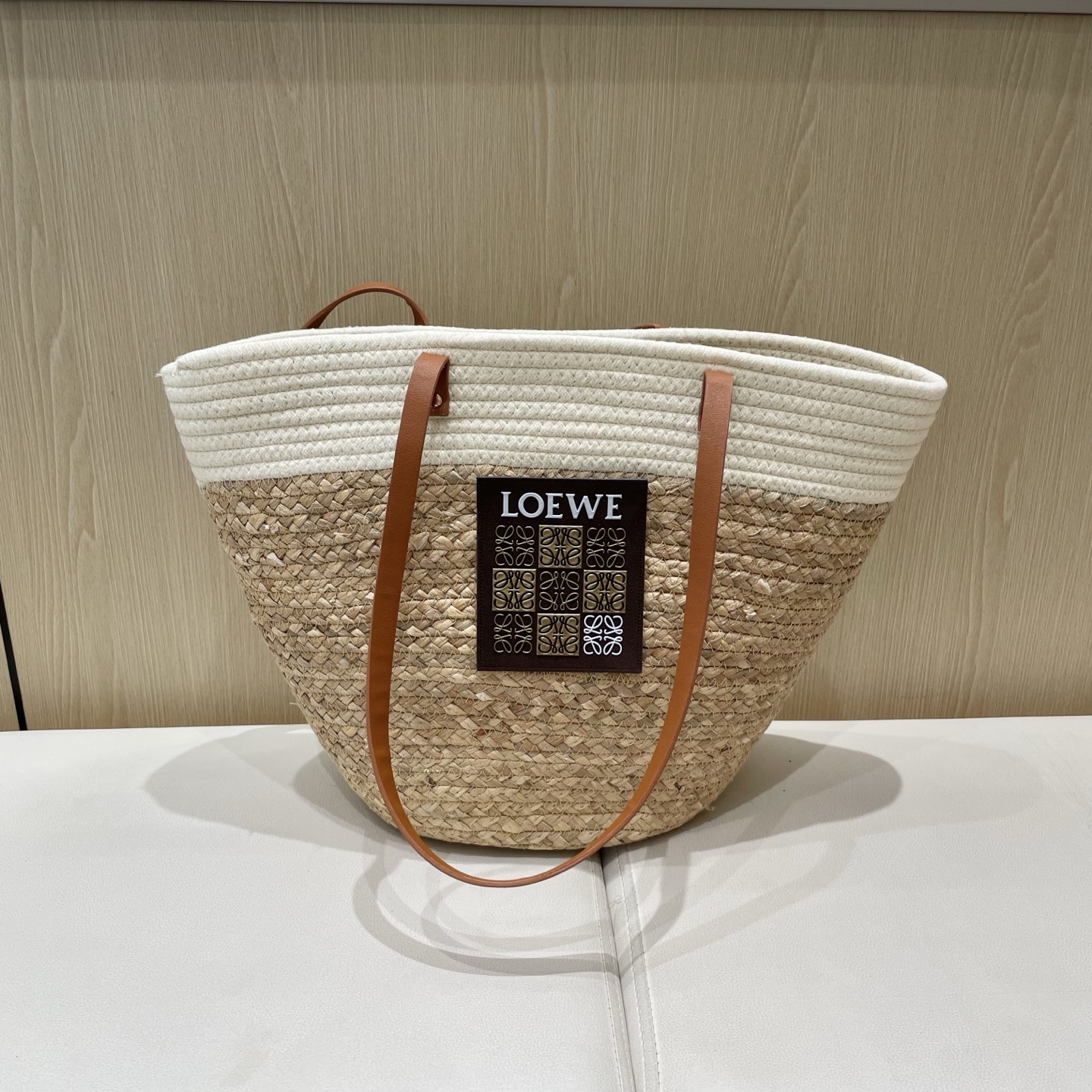 NO:230259,Loewe Loewe Vegetable Basket Braided Bag Women's 2025 New Seaside Resort Beach Bag Summer Large Capacity Commuter One-Shoulder Tote Bag Hat Straw Hat Fisherman's Hat Baseball Cap, Hats, Loewe, Loewe, espadrilles, totes, hats19860909罗意威loewe菜篮子编织包女2025新款海边度假沙滩包夏季大容量通勤单肩托特包帽子草帽渔夫帽棒球帽,帽子,loewe,loewe,espadrilles,totes,hats,hat
