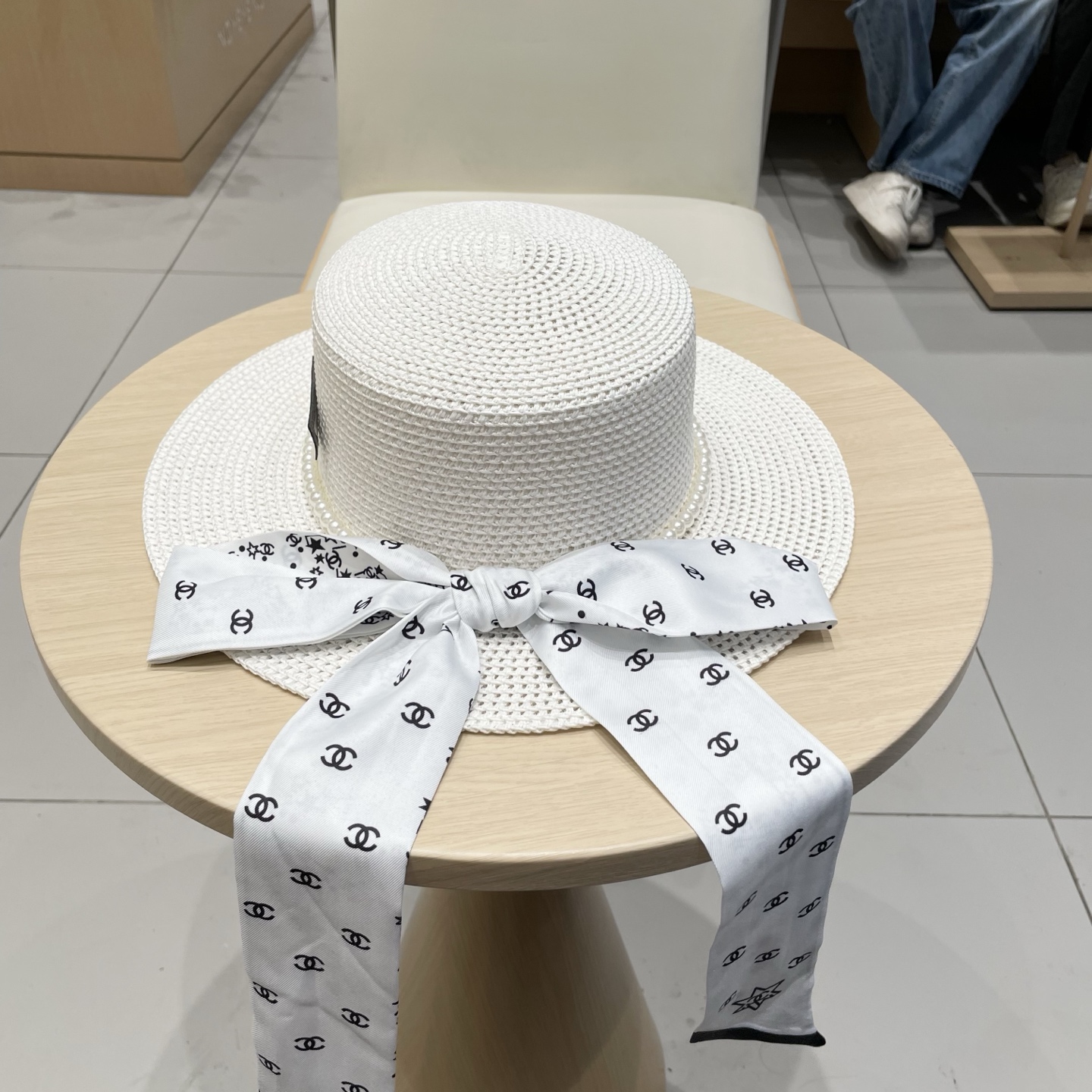 【CHANEL香奈儿】2026新款小香风珍珠丝带度假风盆帽草帽，出街旅行单品
