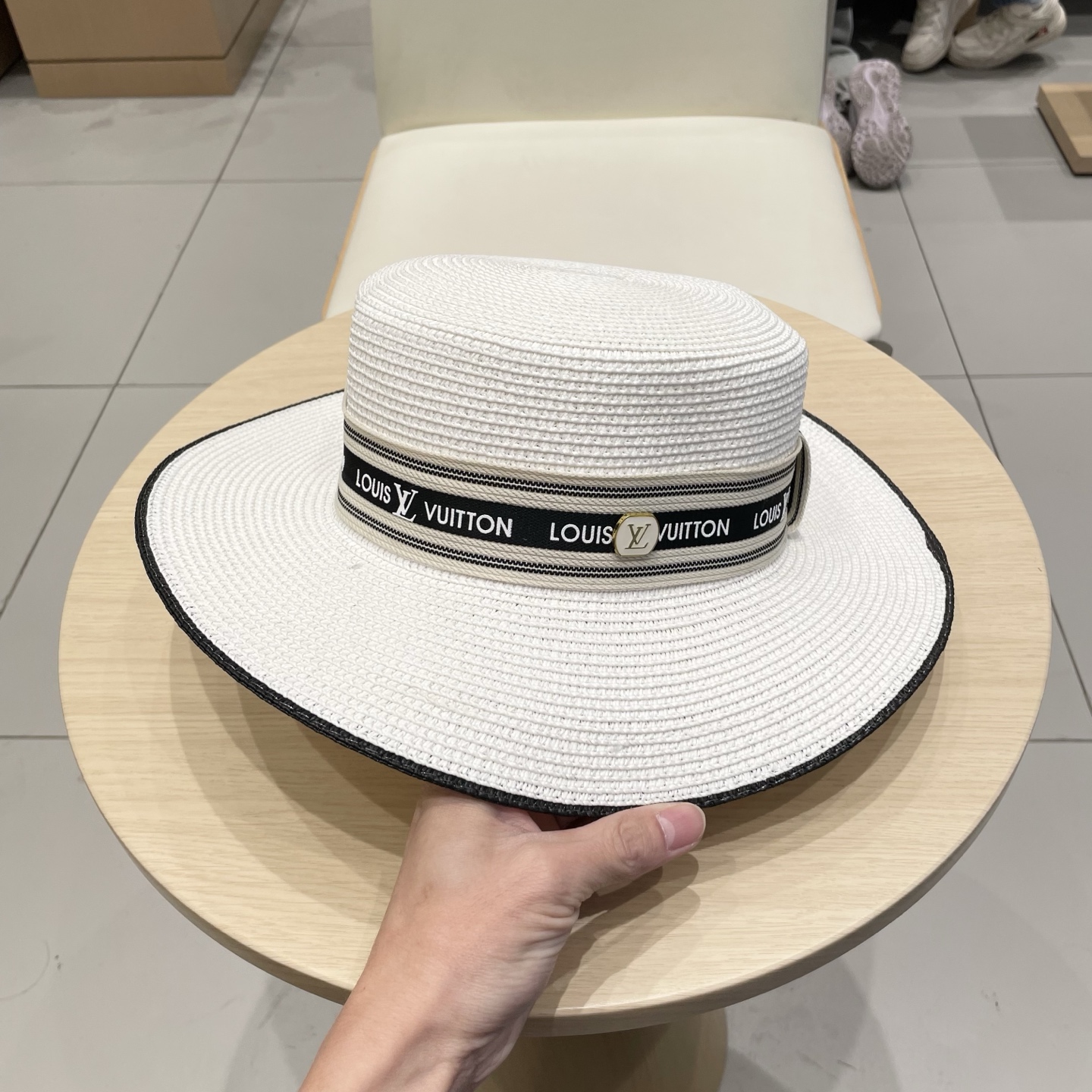 LV路易威登新款草帽，平顶礼帽，头围57cm