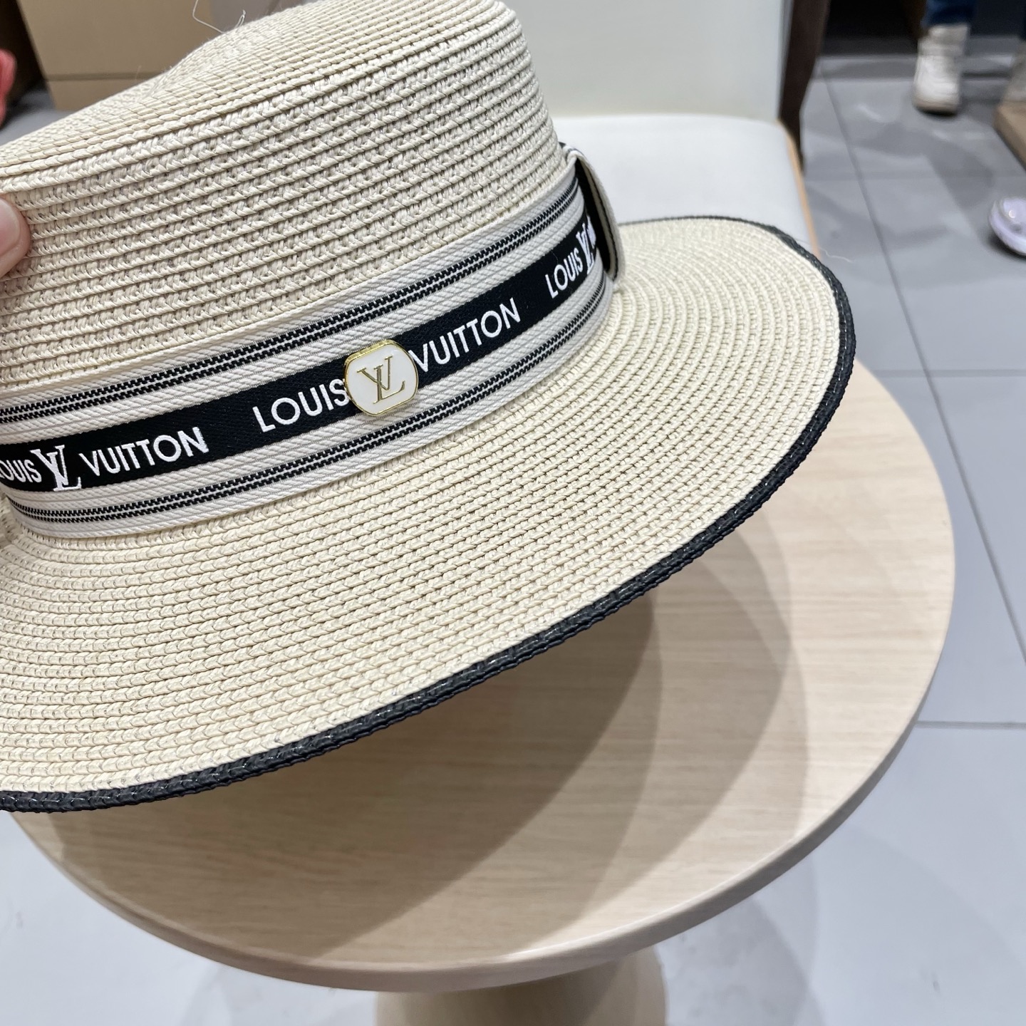 LV路易威登新款草帽，平顶礼帽，头围57cm