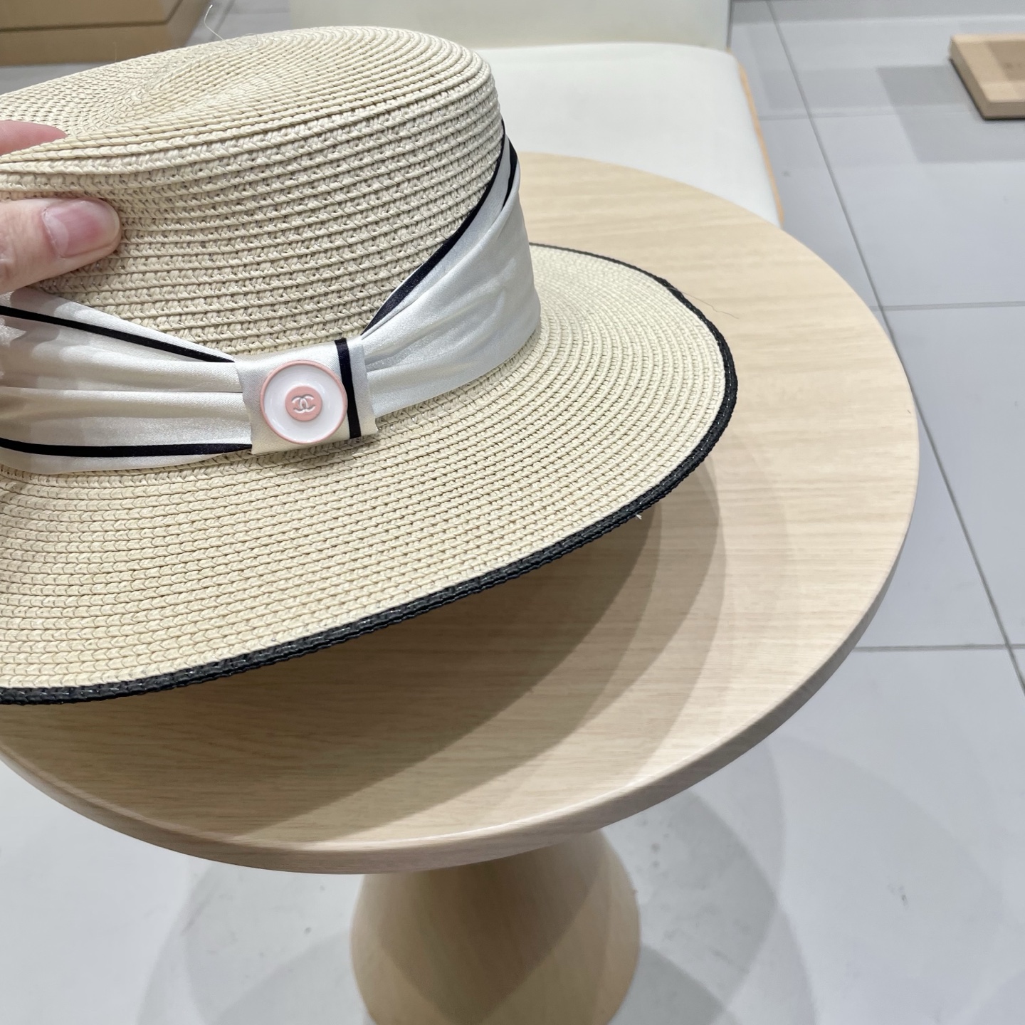 Chanel香奈儿名媛风小礼帽，平顶草帽，头围57cm