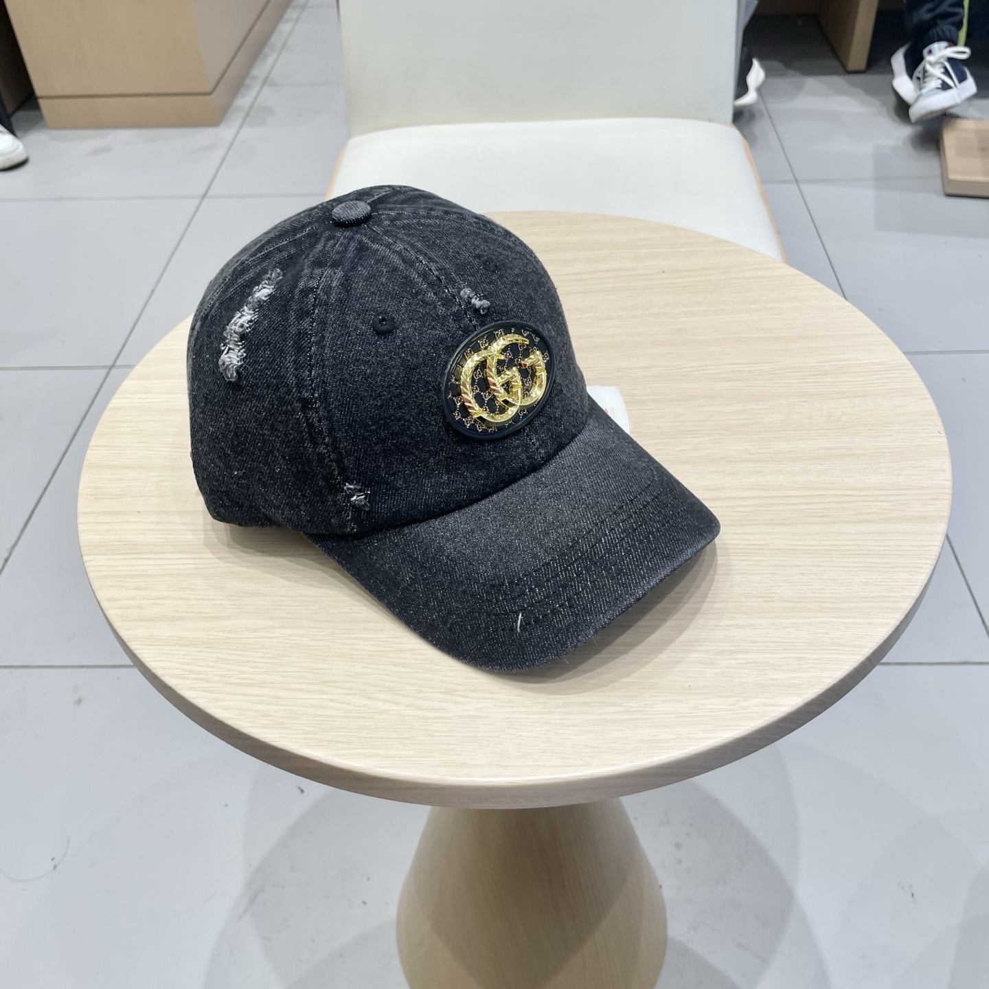 GUCCI古奇 2026专柜新款洗水牛仔棒球帽，很潮！休闲运动款，经典制作，超级好搭衣服！