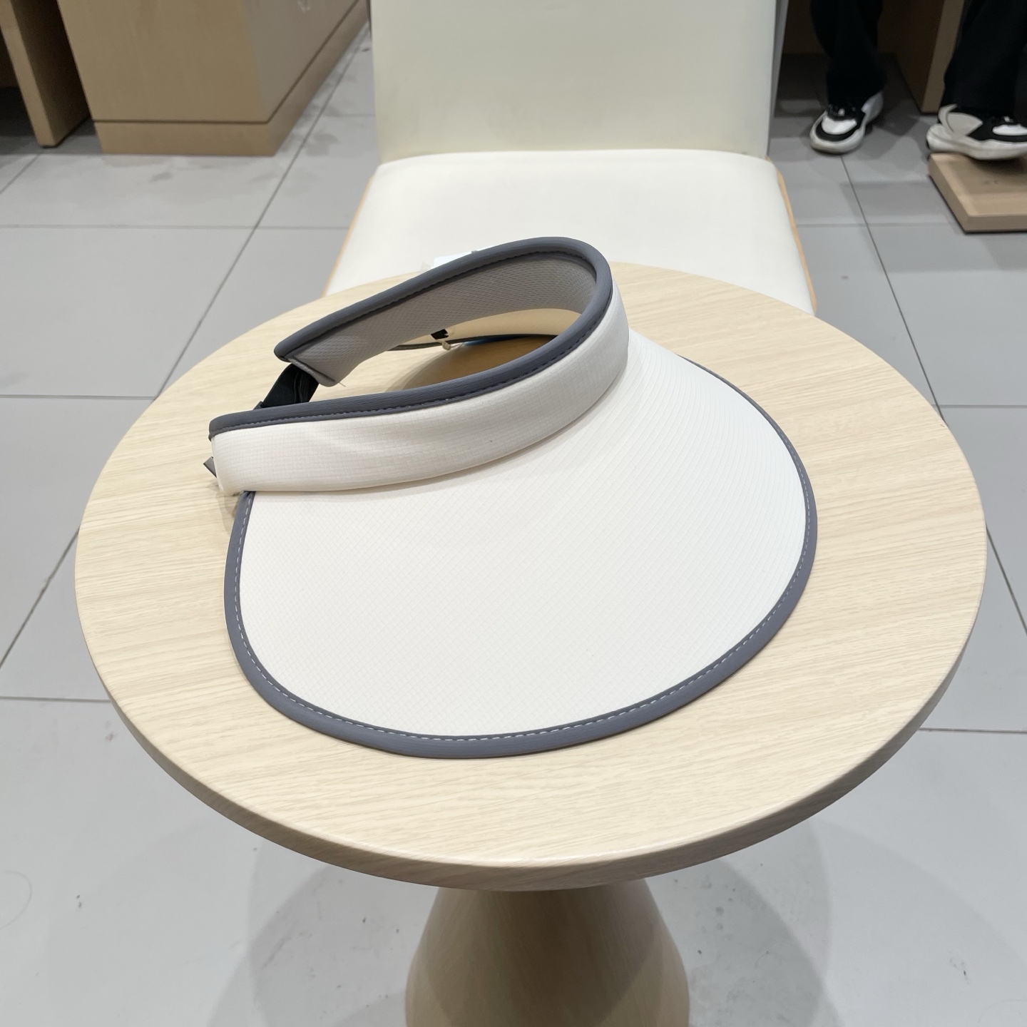  普拉达Prada新款牛仔棒球帽 鸭舌帽，戏水牛仔帽，头围57cm