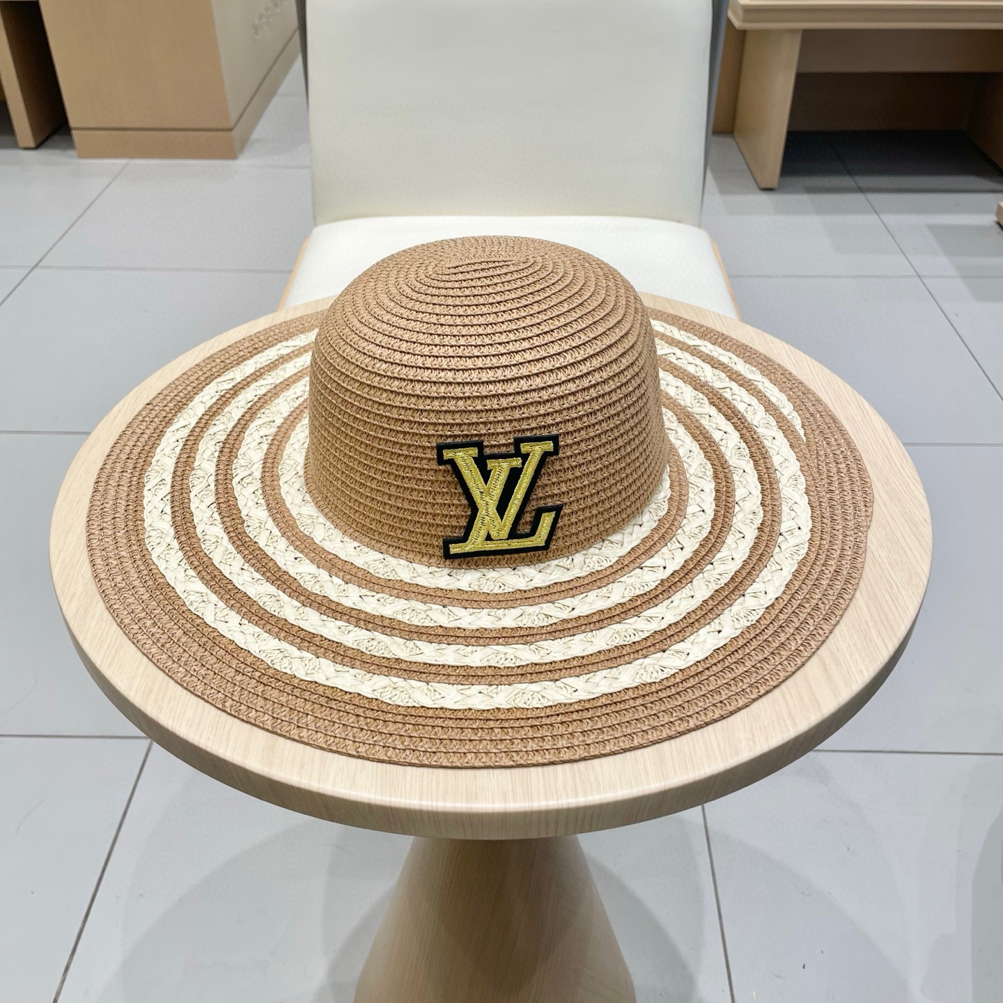  lv路易威登爆款草帽草编包户外旅游遮阳帽大帽檐显脸小