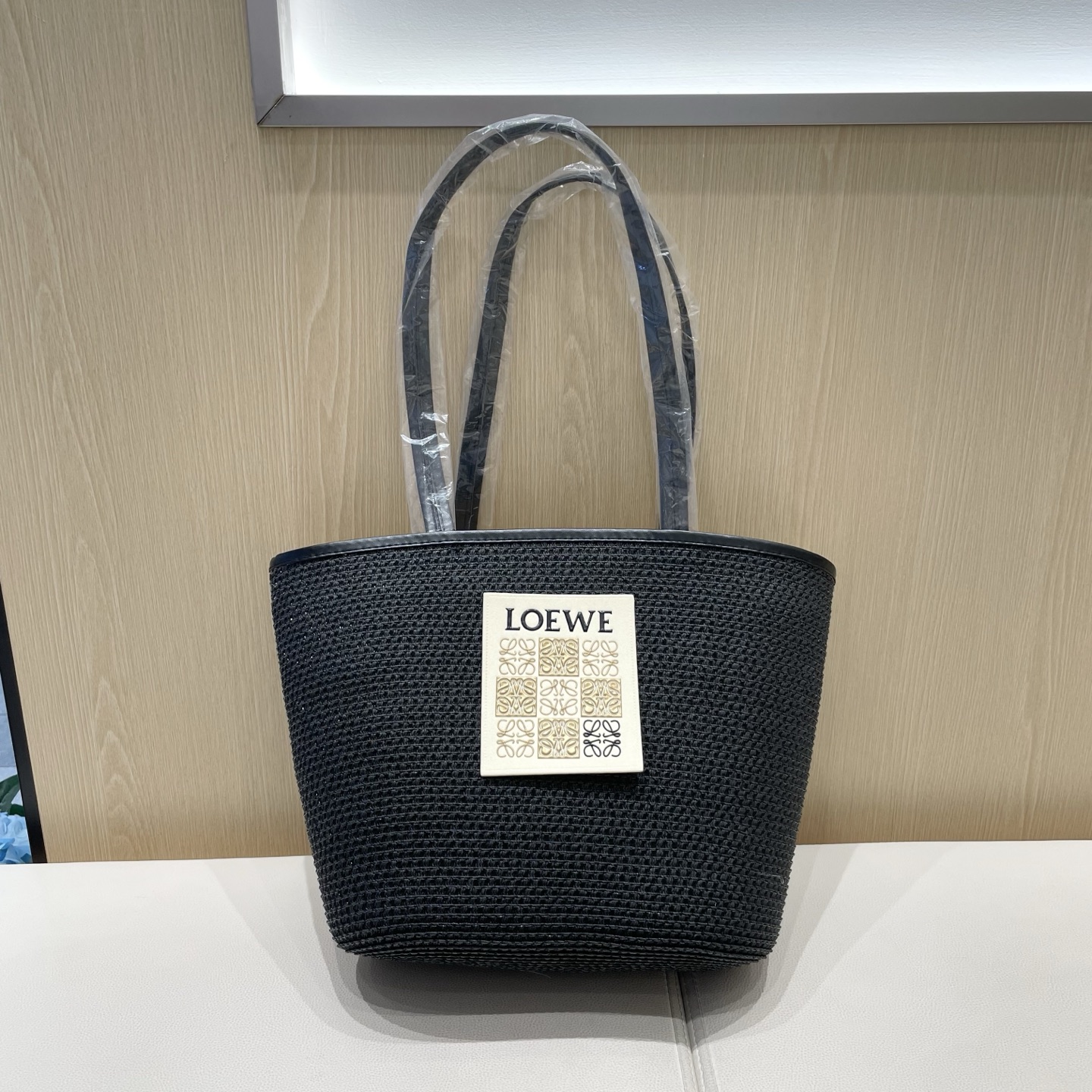 NO:226620,Loewe bags, a must-have for countless fashion experts, fine straw weaving, a good choice for traveling and streets, quality is awesome, fashionable and versatile!  hat straw hat fisherman hat baseball hat, hat, loewe, loewe, espadrilles, espadrilles, hats19860909罗意威loewe包包 ,无数时尚达人必备 细草编织,旅游出街佳选,质量起赞 时尚百搭！帽子草帽渔夫帽棒球帽,帽子,loewe,loewe,espadrilles,espadrilles,hats,hat