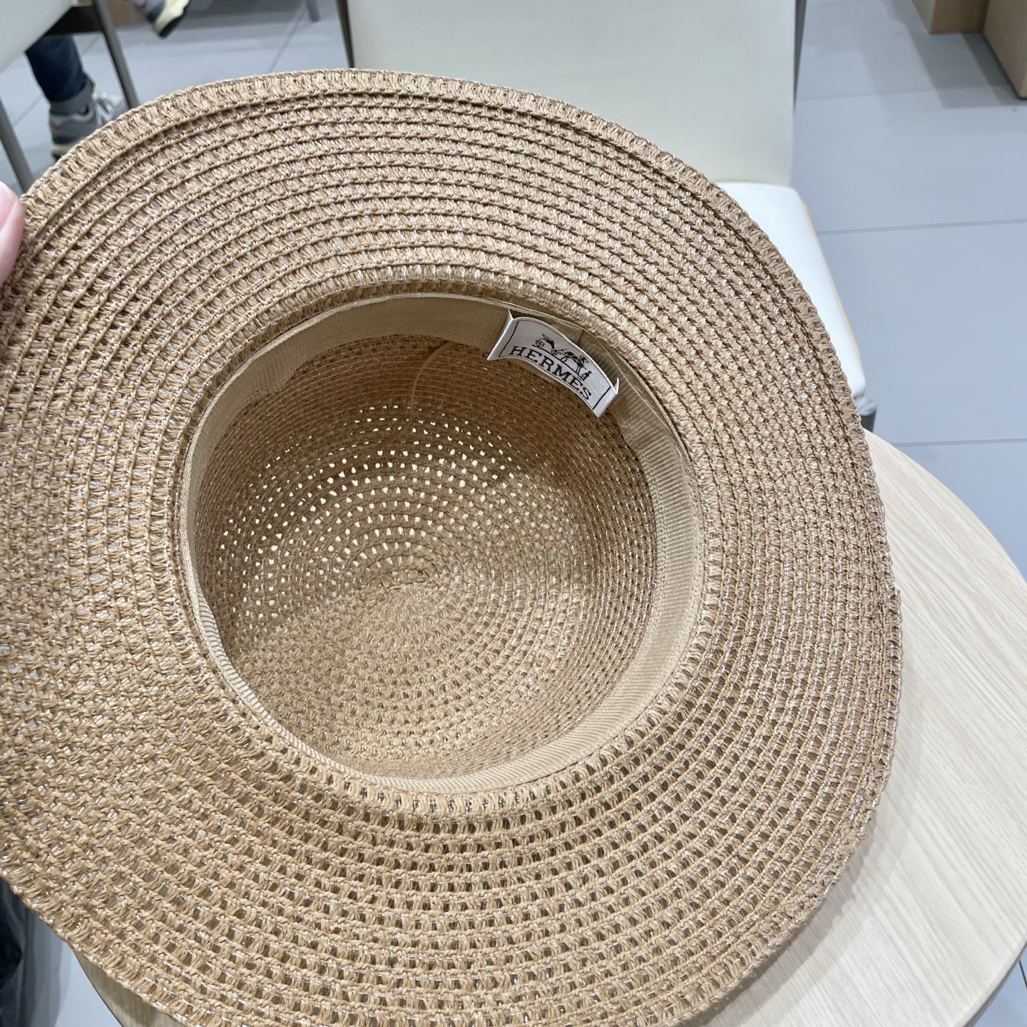  爱马仕新款草帽，平顶礼帽，头围57cm