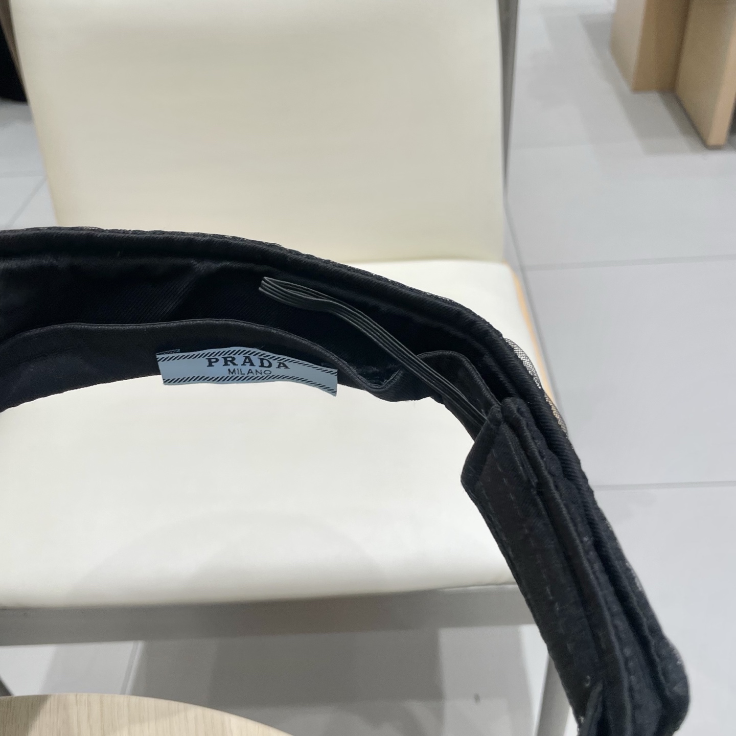  Prada普拉达2025新春夏韩版网纱格子遮阳帽子女出游百搭显脸小折叠防晒空顶帽