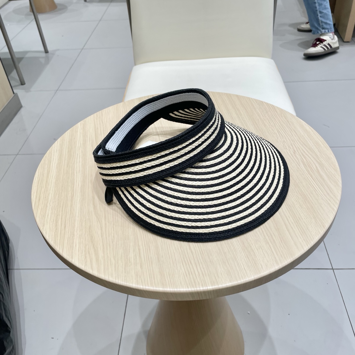 缪缪miumiu缪高品质条纹可卷空顶帽斑马条纹黑白条纹大檐防紫外线防晒草帽