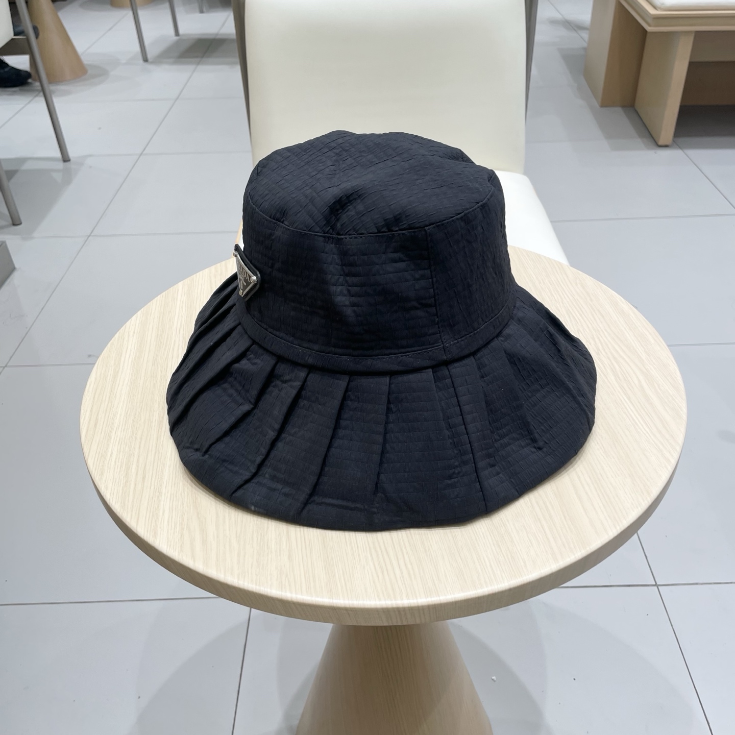 🧢路易威登lv棒球帽 LouisVuitton😍新款重工打造♥️高端大气，百搭款🤗男女通用！