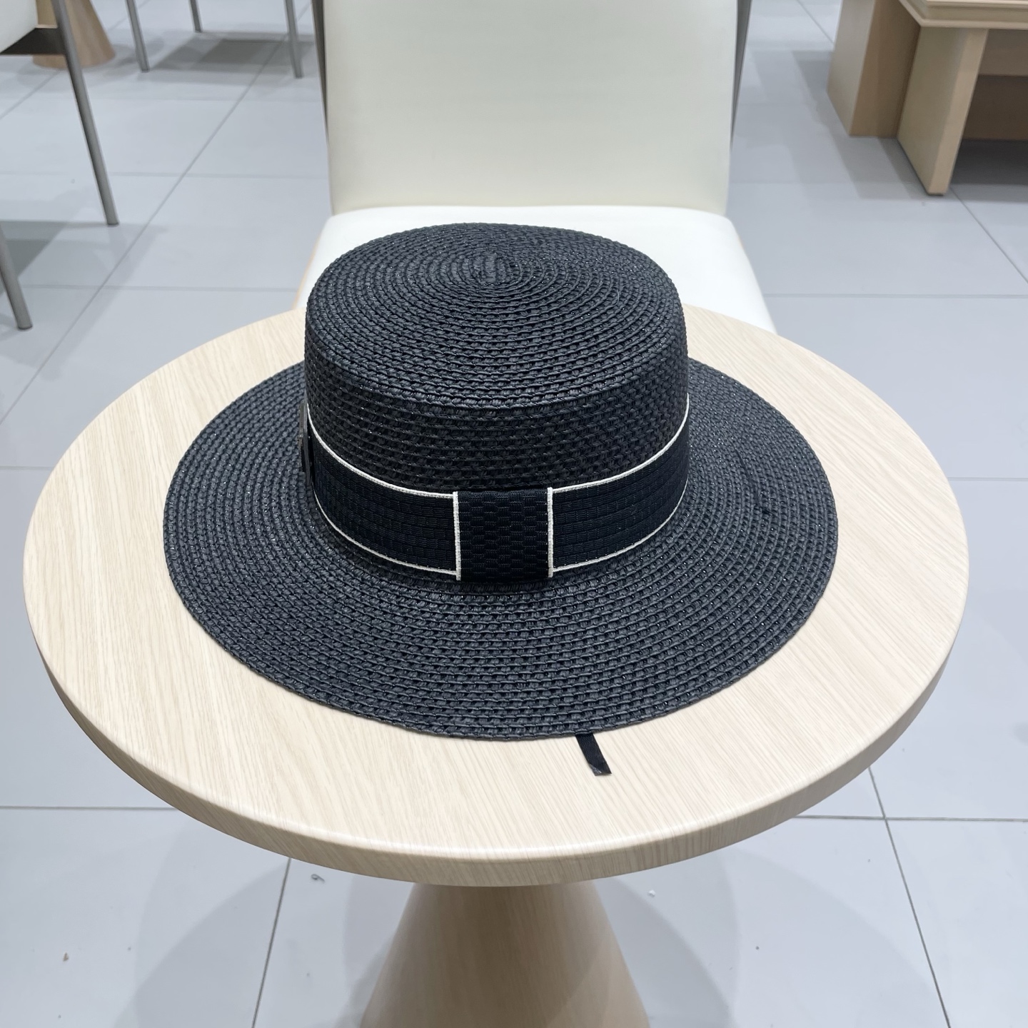   普拉达新款平顶礼帽，名族风草帽，头围57cm