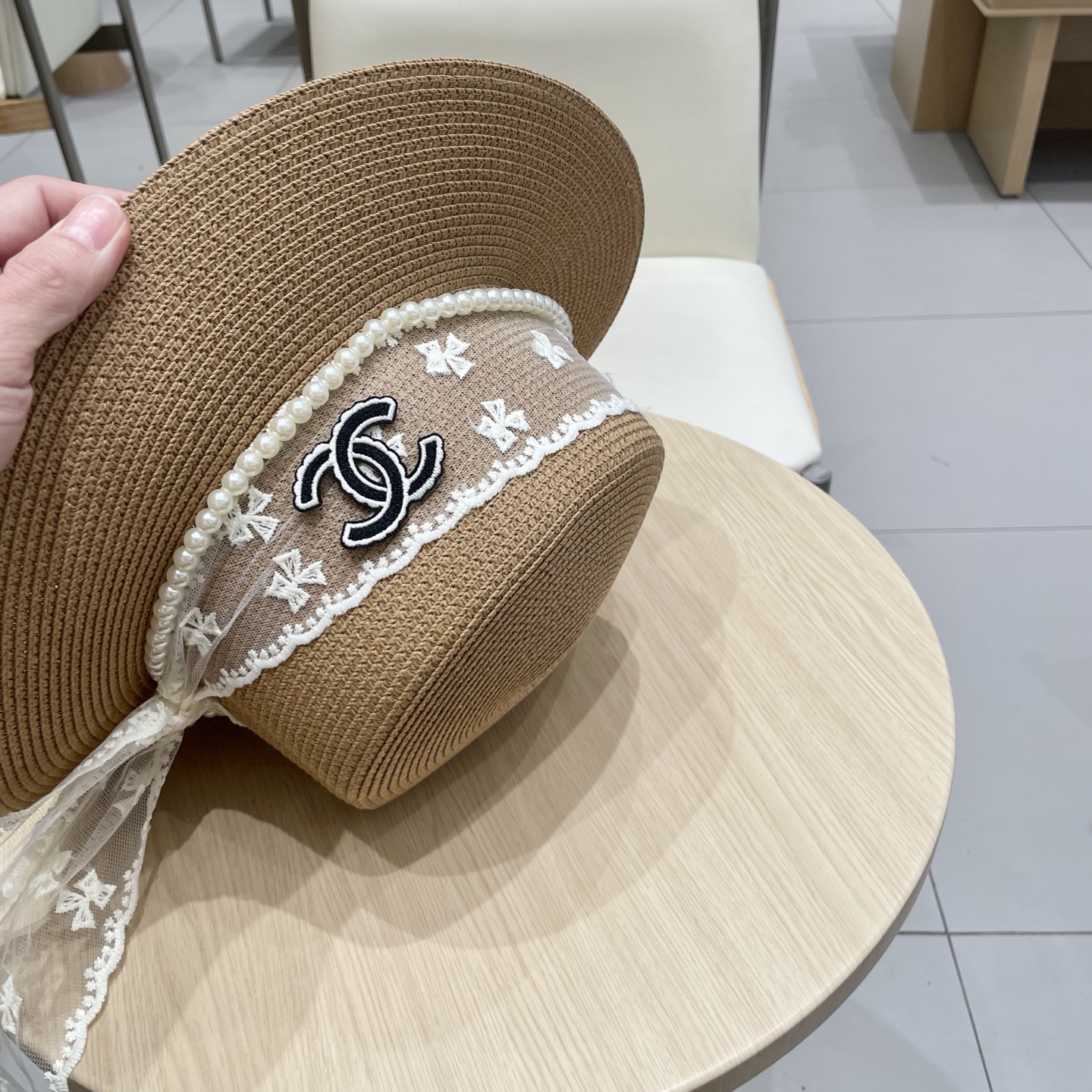  Chanel2025珍珠气质蝴蝶结飘带太阳帽草帽子女出游百搭显脸小遮阳防晒帽