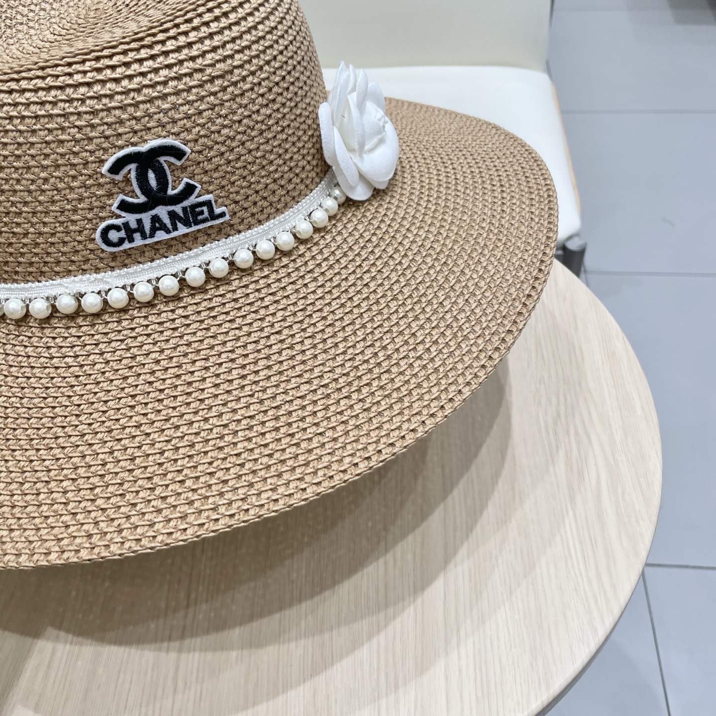  Chanel 新款女士遮阳法式大帽檐太阳帽显脸小草编防晒遮阳度假草帽