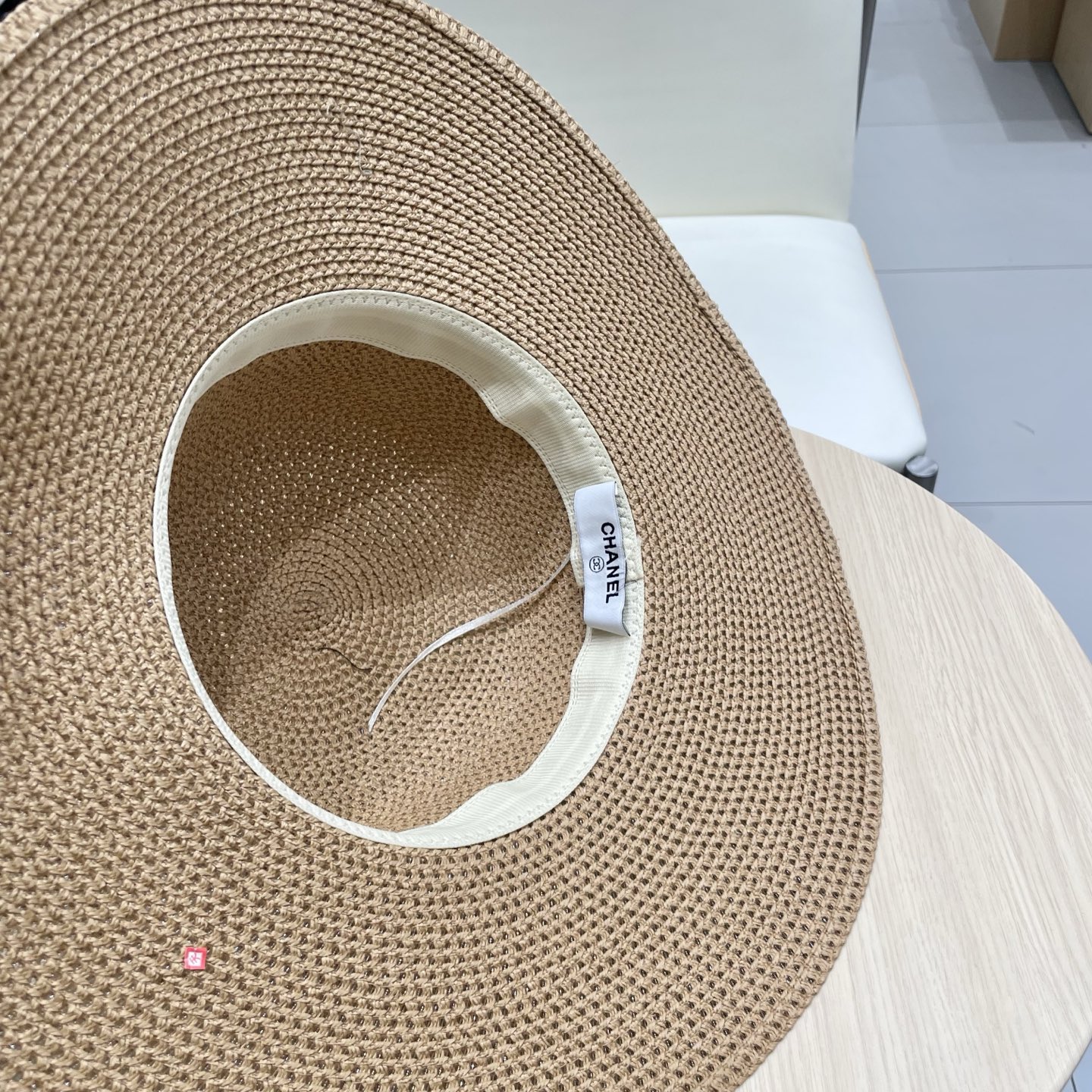  Chanel 新款女士遮阳法式大帽檐太阳帽显脸小草编防晒遮阳度假草帽