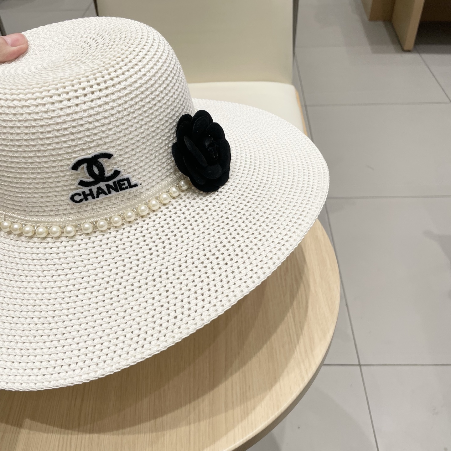  Chanel 新款女士遮阳法式大帽檐太阳帽显脸小草编防晒遮阳度假草帽