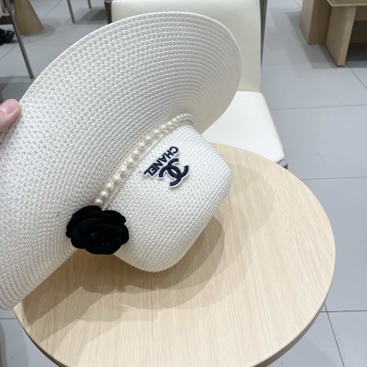  Chanel 新款女士遮阳法式大帽檐太阳帽显脸小草编防晒遮阳度假草帽