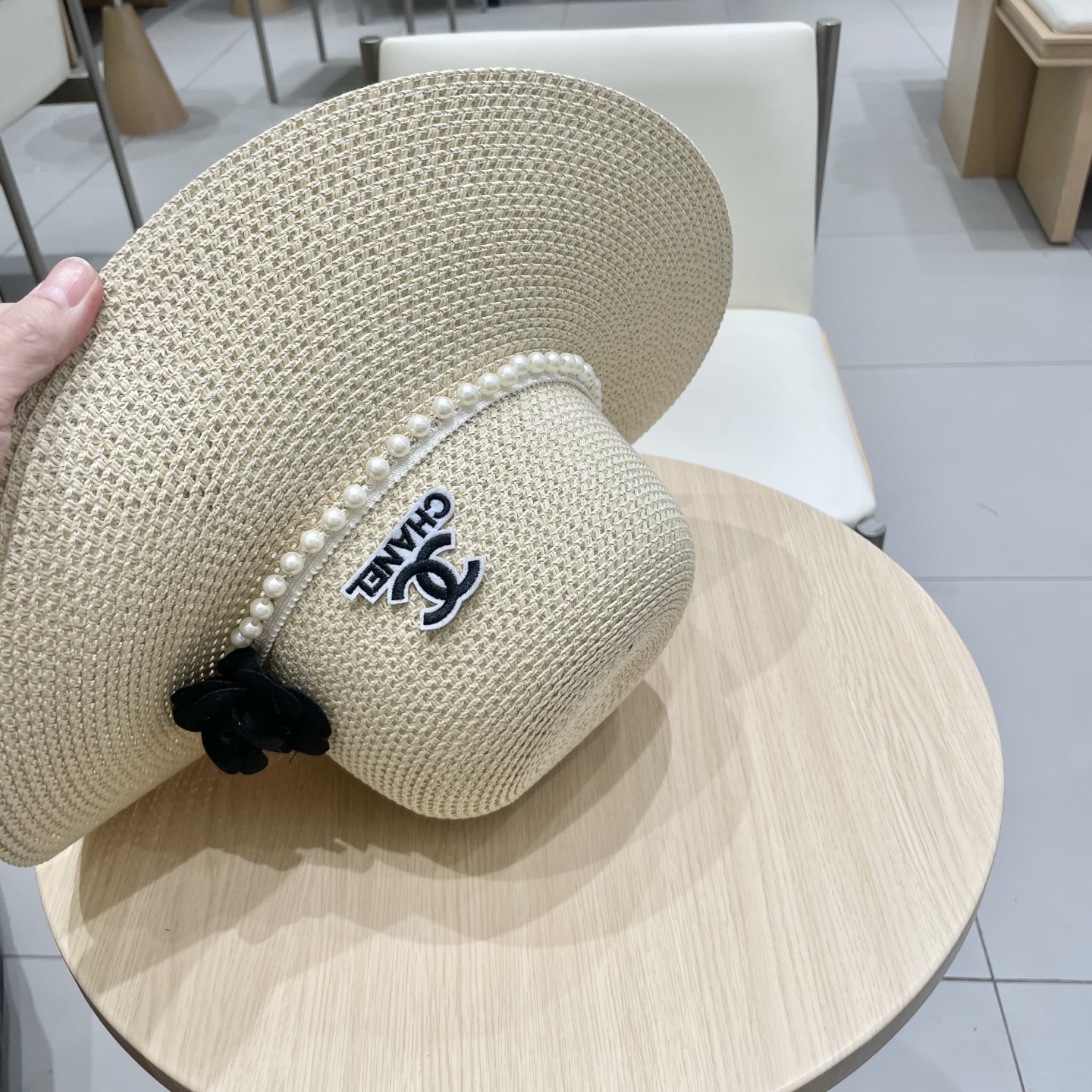 Chanel 新款女士遮阳法式大帽檐太阳帽显脸小草编防晒遮阳度假草帽