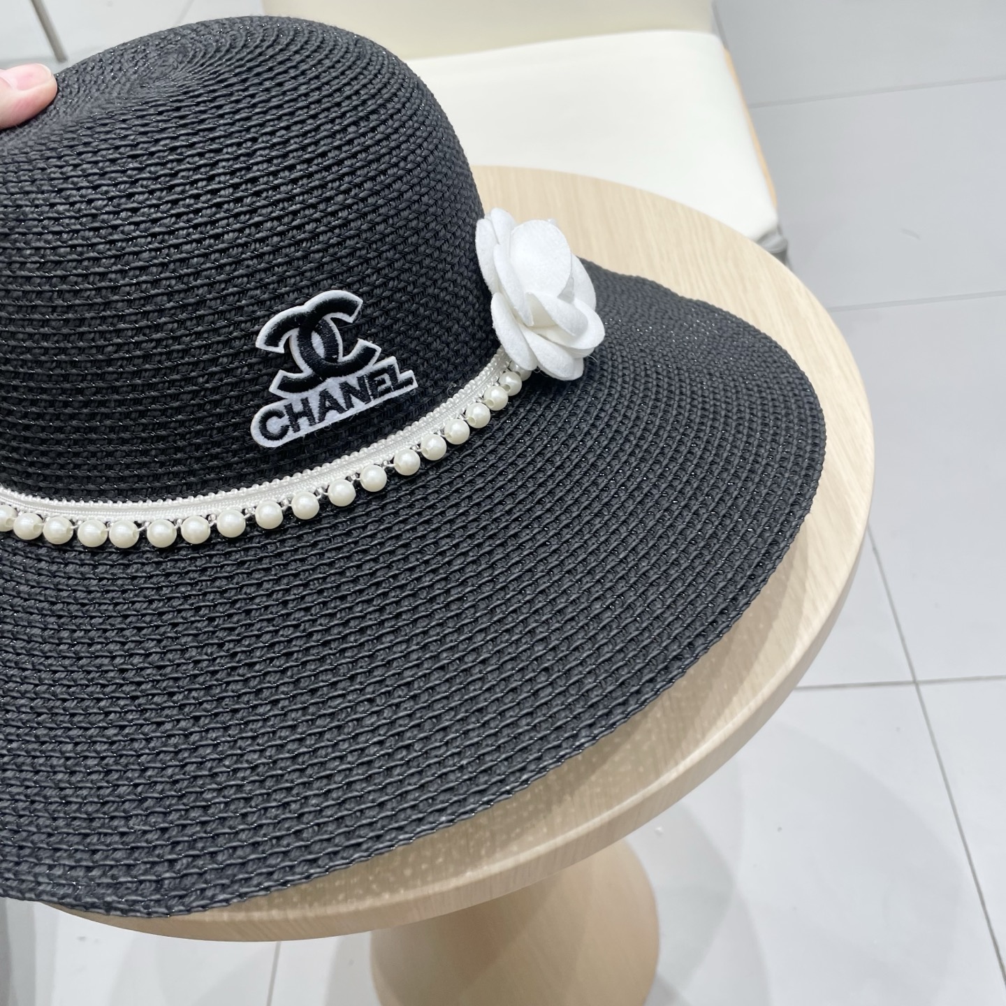  Chanel 新款女士遮阳法式大帽檐太阳帽显脸小草编防晒遮阳度假草帽