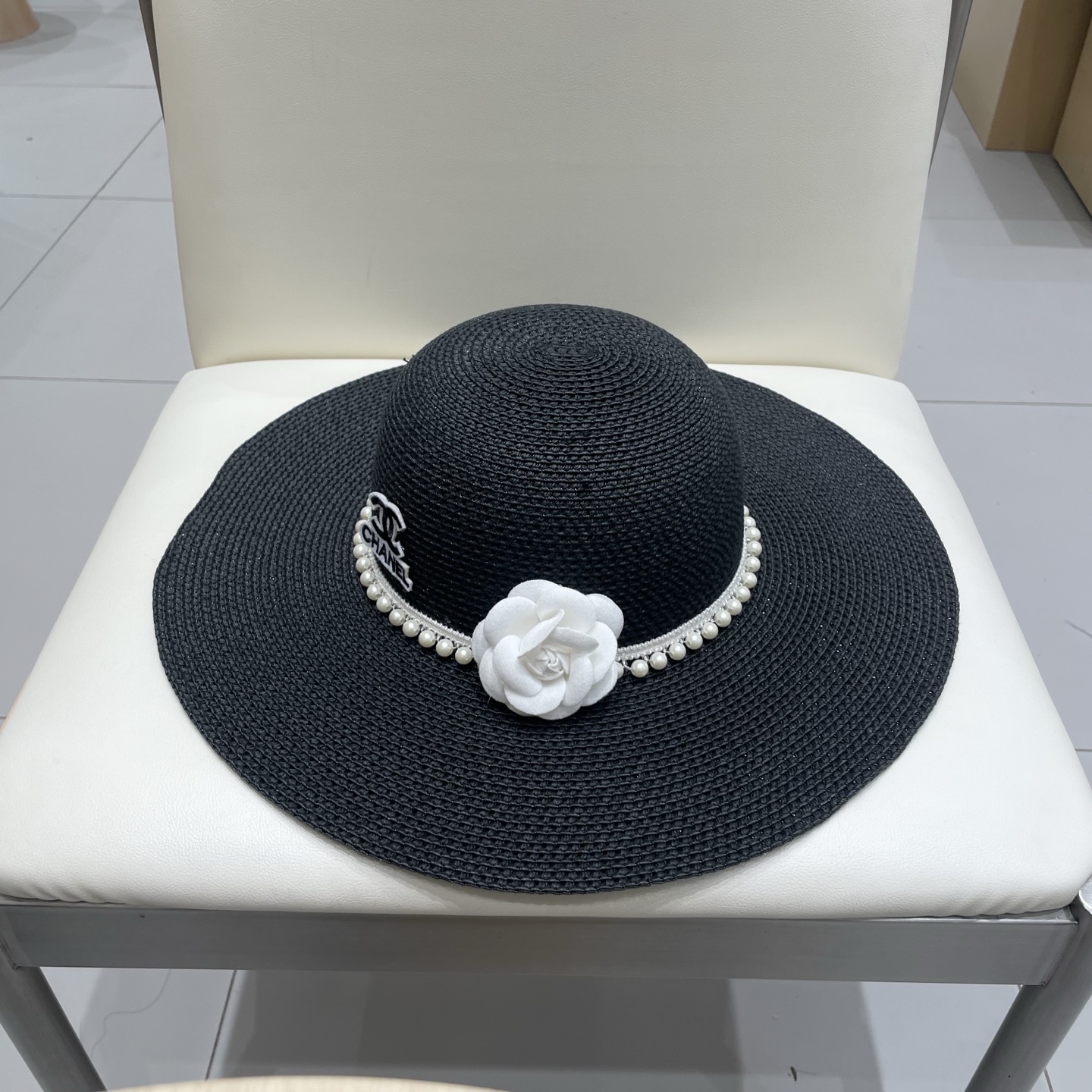  Chanel 新款女士遮阳法式大帽檐太阳帽显脸小草编防晒遮阳度假草帽