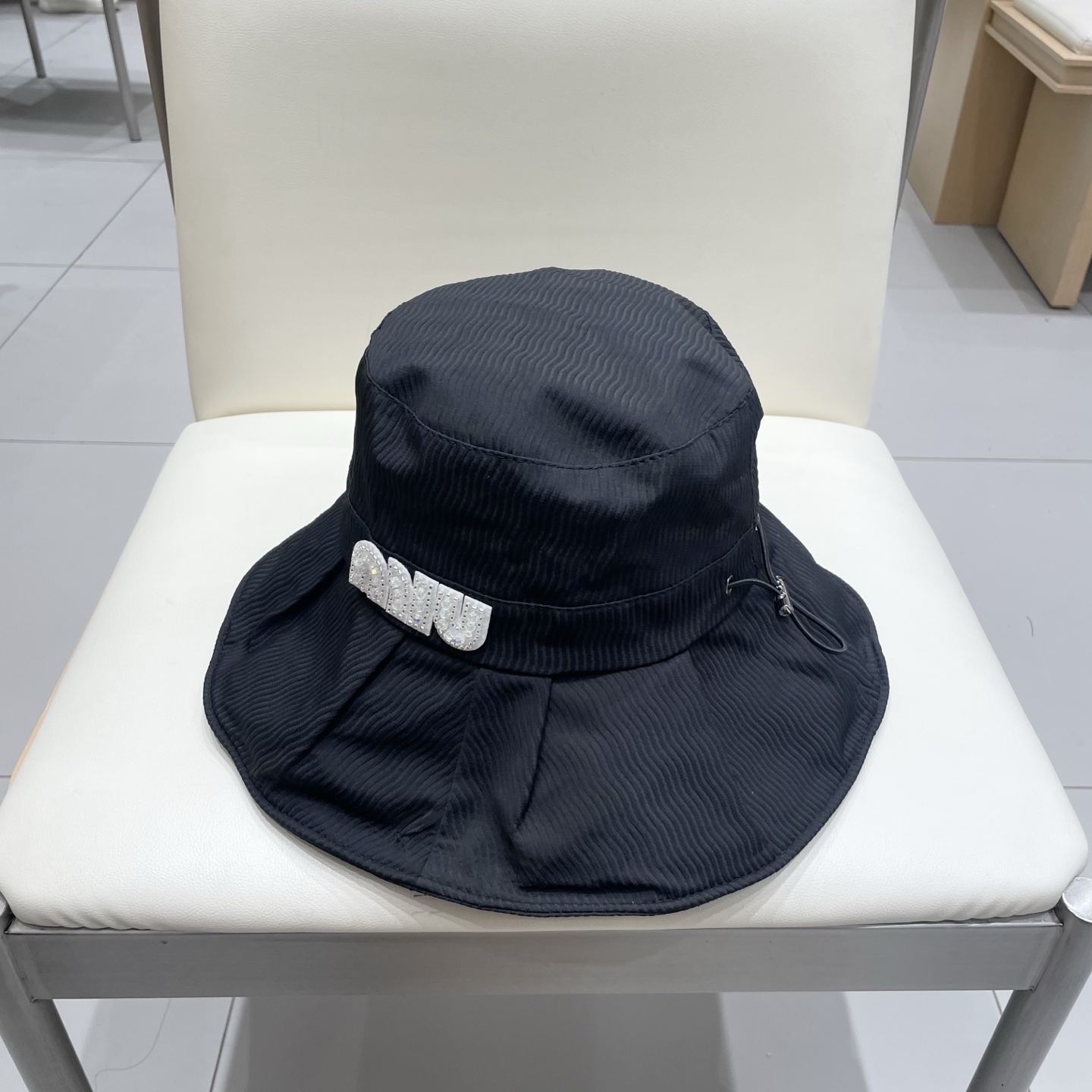   缪缪miumiu2025新款大帽檐防晒渔夫帽女夏季遮阳帽遮脸太阳帽户外出游显脸小