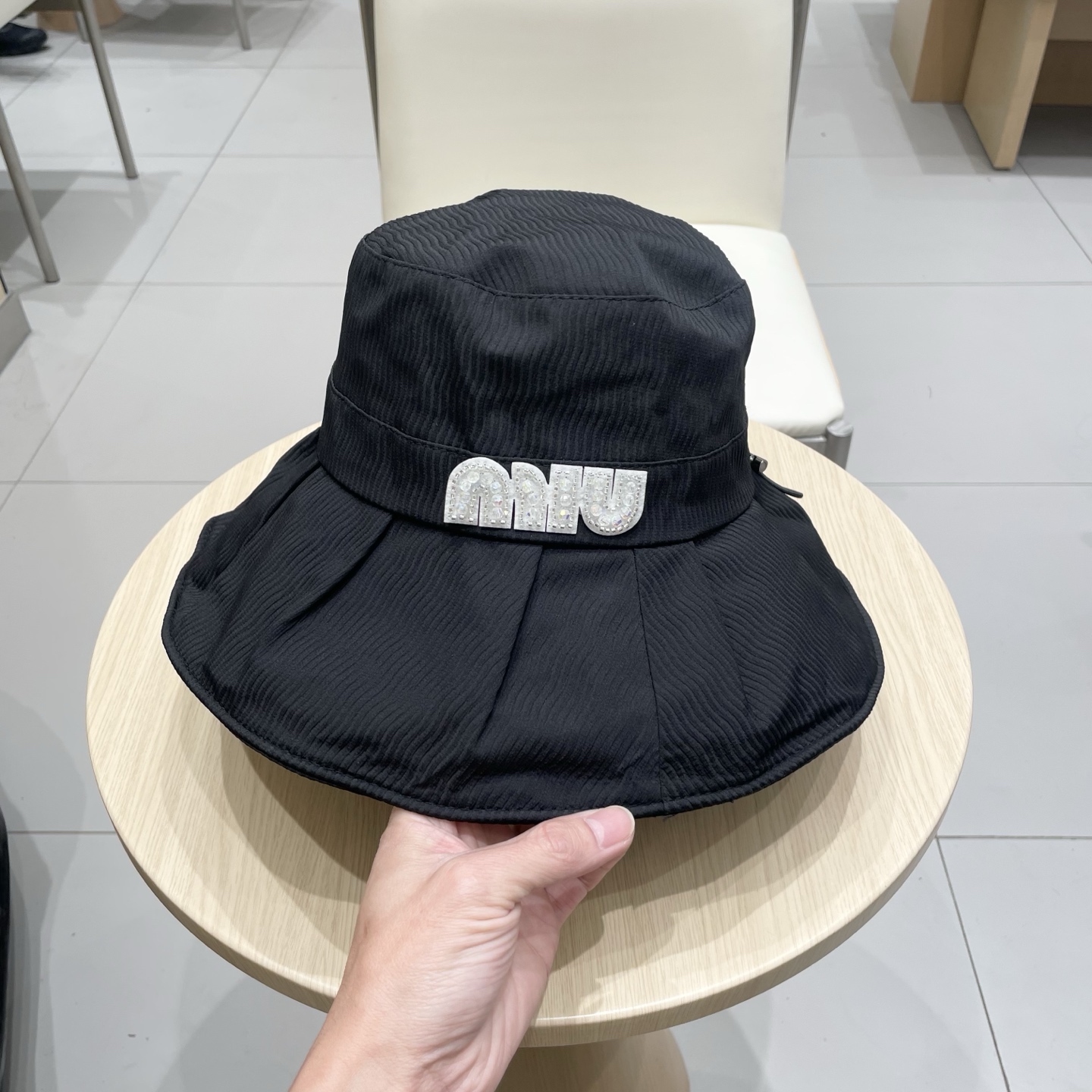   缪缪miumiu2025新款大帽檐防晒渔夫帽女夏季遮阳帽遮脸太阳帽户外出游显脸小