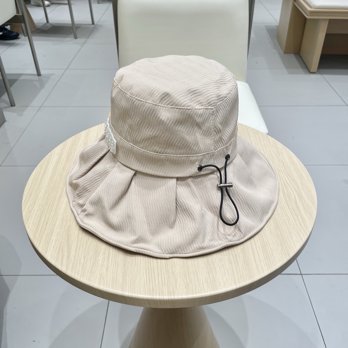   缪缪miumiu2025新款大帽檐防晒渔夫帽女夏季遮阳帽遮脸太阳帽户外出游显脸小