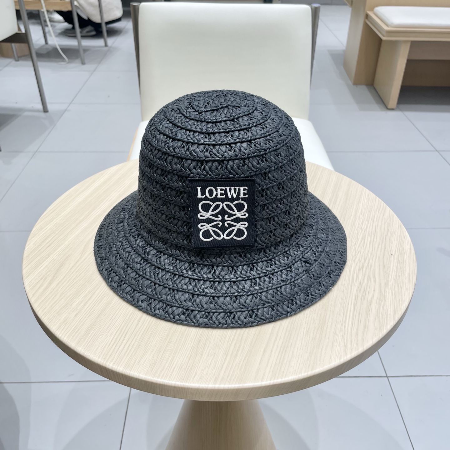  LOEWE罗意威新款草帽，纯手钩草帽，可折叠，出游必备单品，头围57cm
