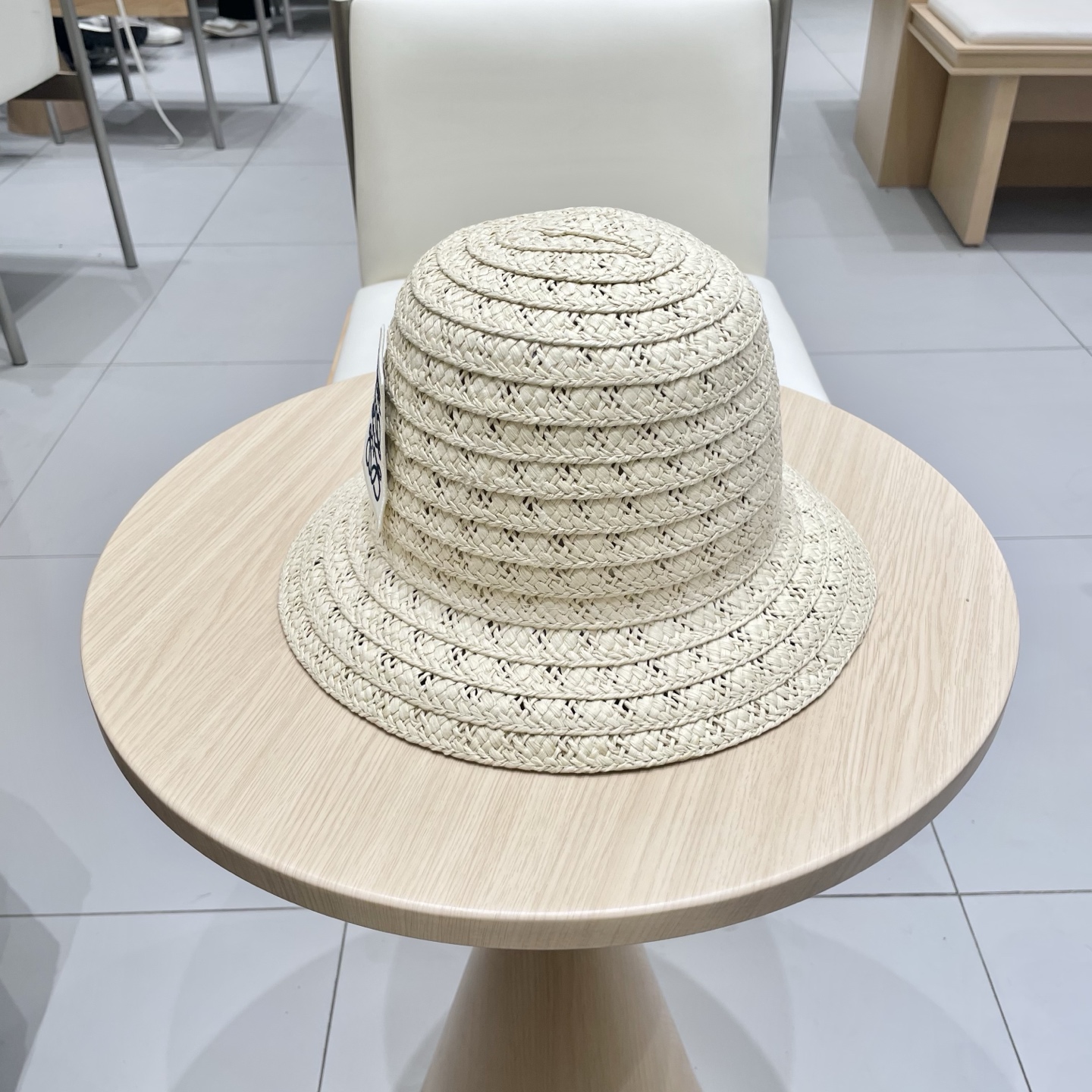 LOEWE罗意威新款草帽，纯手钩草帽，可折叠，出游必备单品，头围57cm