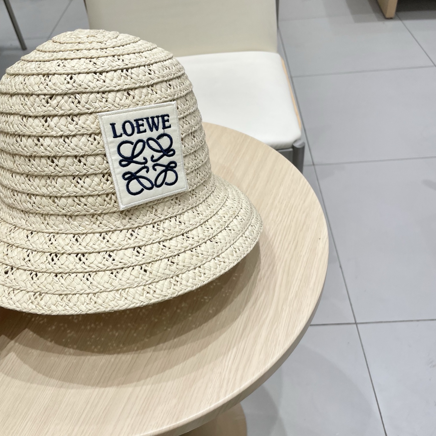  LOEWE罗意威新款草帽，纯手钩草帽，可折叠，出游必备单品，头围57cm