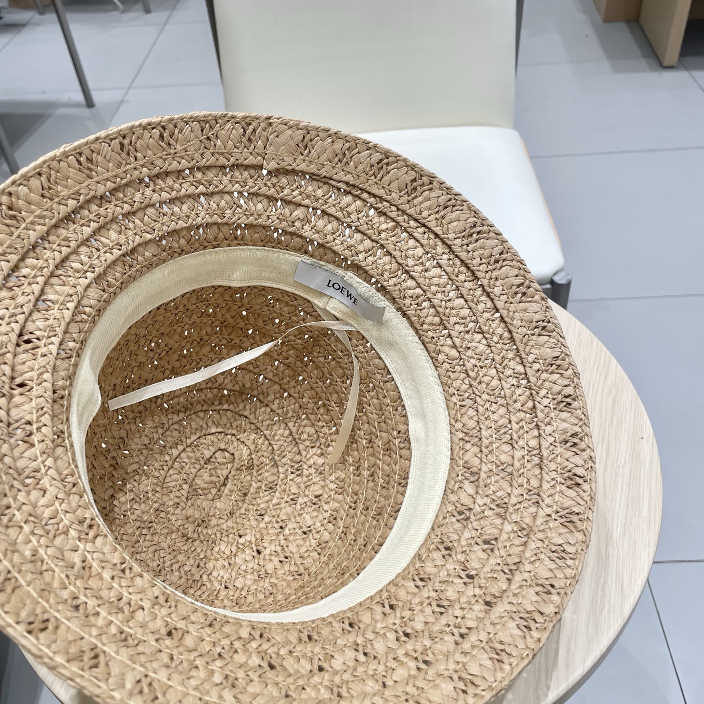  LOEWE罗意威新款草帽，纯手钩草帽，可折叠，出游必备单品，头围57cm