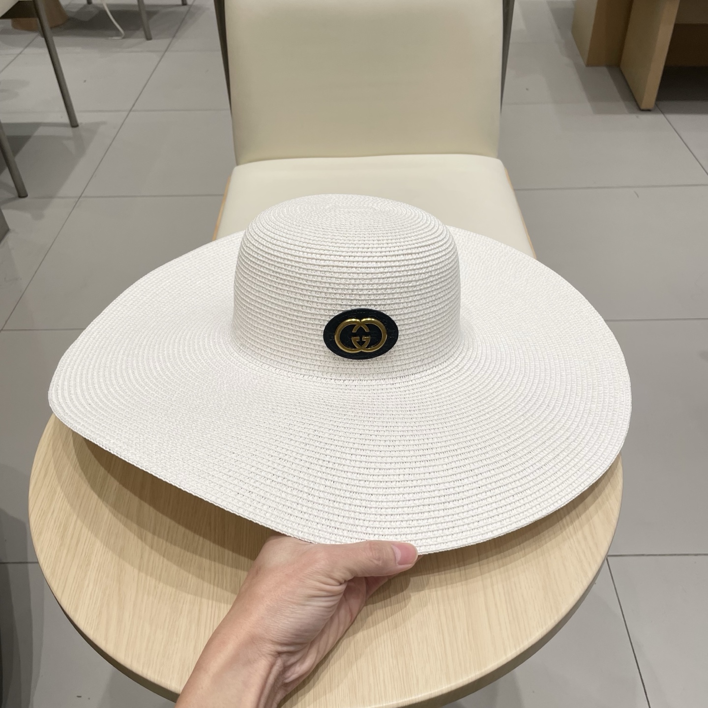  Gucci古奇定制草色草帽女夏季旅游沙滩帽大帽檐遮阳帽子海边度假防晒太阳帽