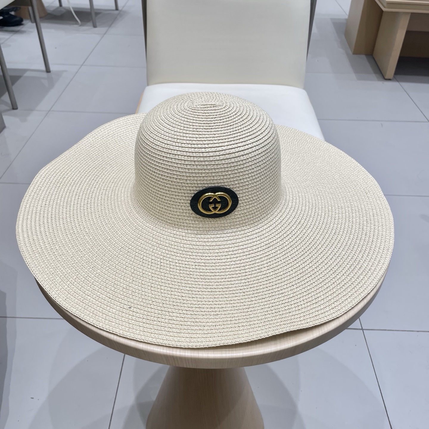  Gucci古奇定制草色草帽女夏季旅游沙滩帽大帽檐遮阳帽子海边度假防晒太阳帽