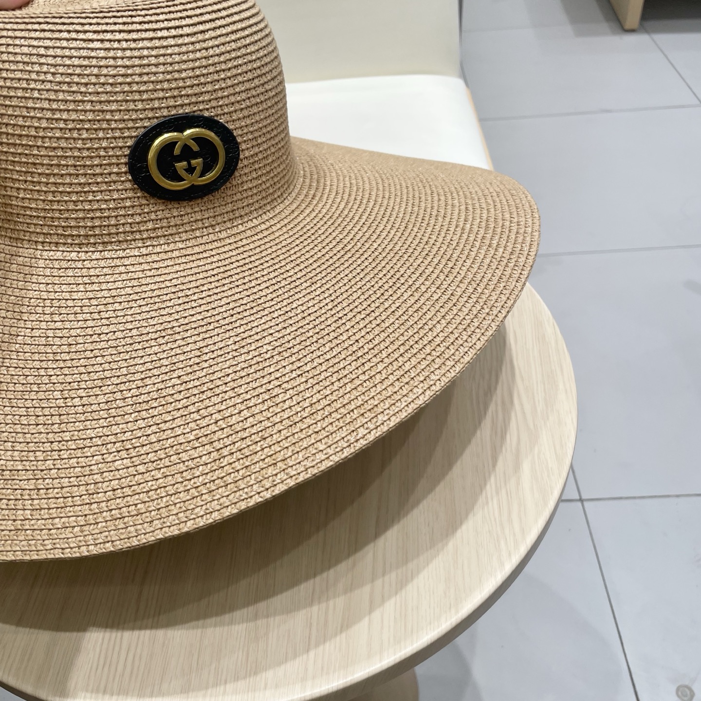  Gucci古奇定制草色草帽女夏季旅游沙滩帽大帽檐遮阳帽子海边度假防晒太阳帽