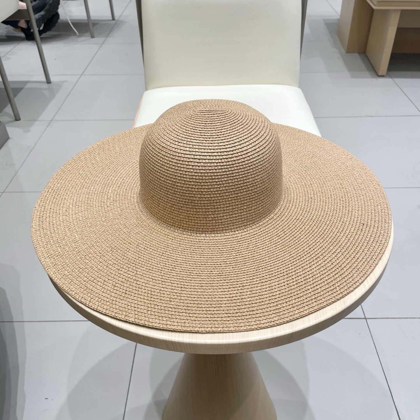  Gucci古奇定制草色草帽女夏季旅游沙滩帽大帽檐遮阳帽子海边度假防晒太阳帽