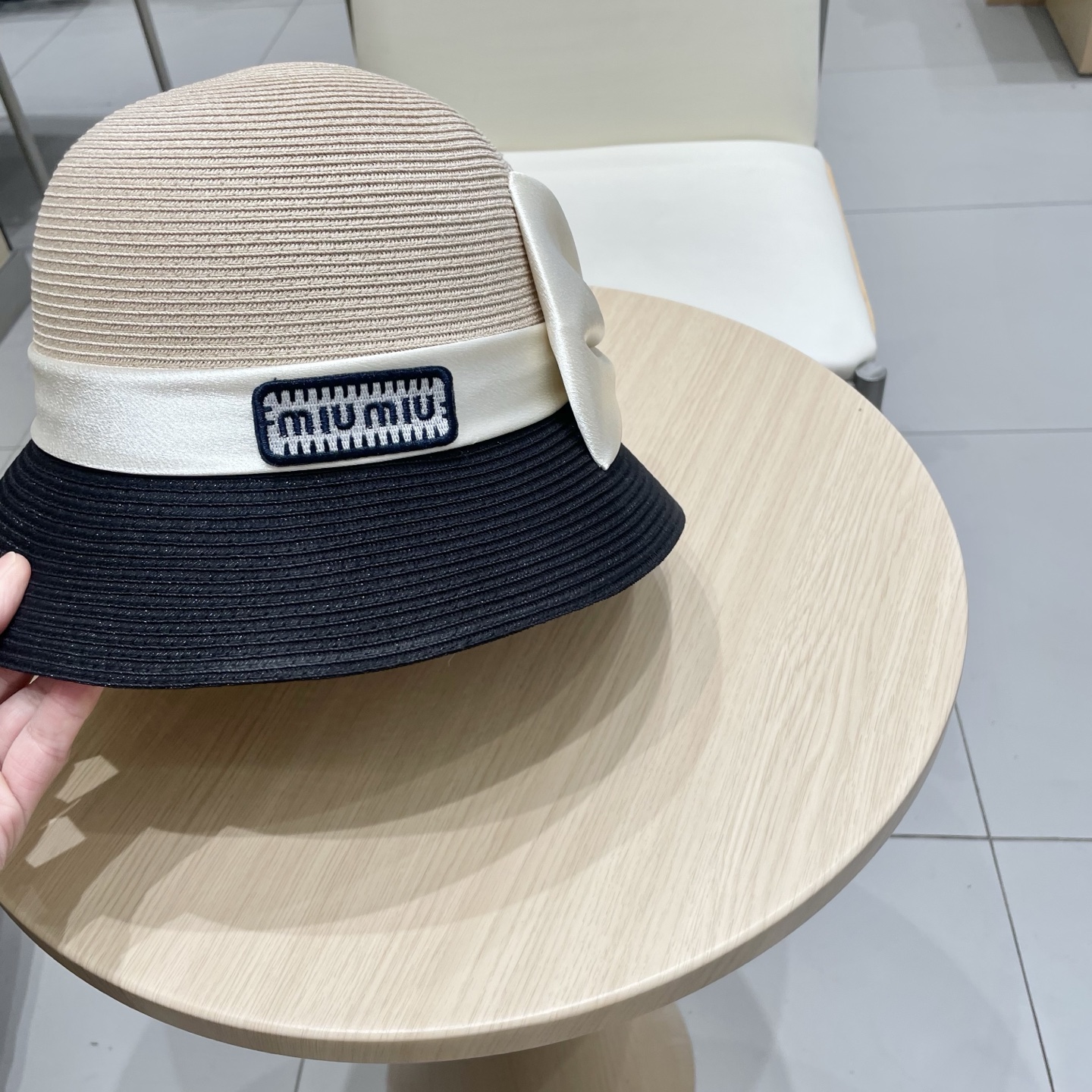   缪缪miumiu草帽法式拼色显脸小夏季草帽女复古百搭出游防晒遮阳帽沙滩帽