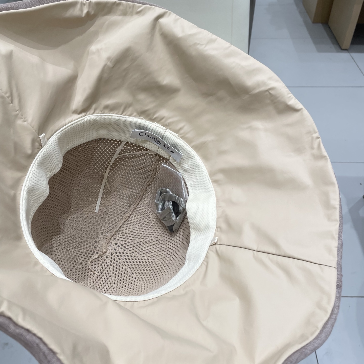 dior迪奥蝴蝶结防晒帽女2025新款防紫外线帽子旅行盆帽可折叠遮阳帽夏