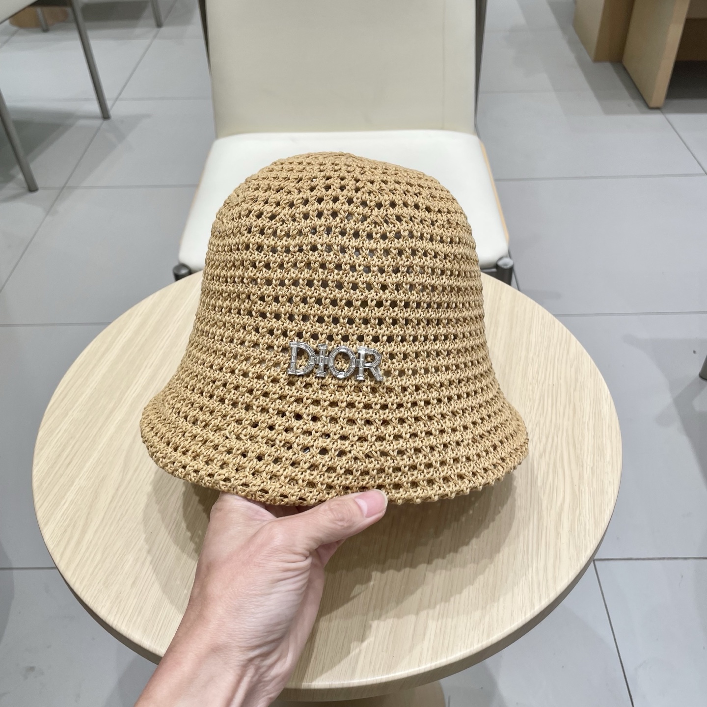  dior迪奥2025新款镂空透气渔夫帽女韩版百搭出游太阳帽纯色薄款显脸小盆帽