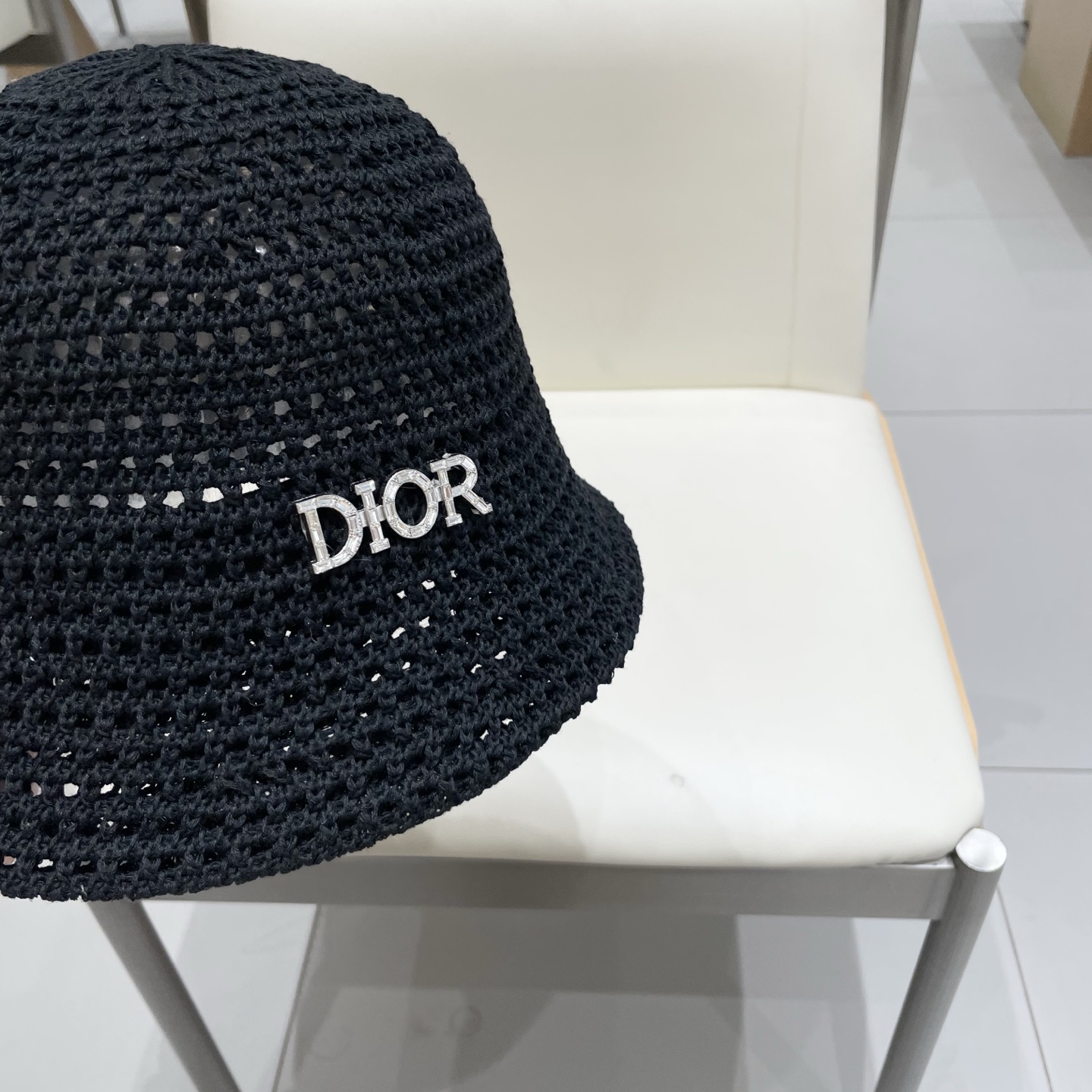  dior迪奥2025新款镂空透气渔夫帽女韩版百搭出游太阳帽纯色薄款显脸小盆帽