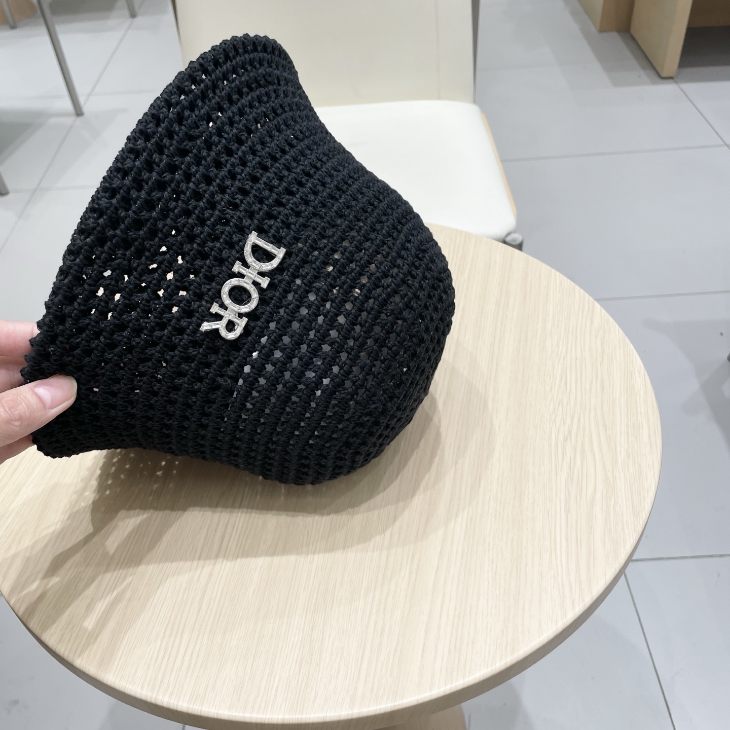  dior迪奥2025新款镂空透气渔夫帽女韩版百搭出游太阳帽纯色薄款显脸小盆帽