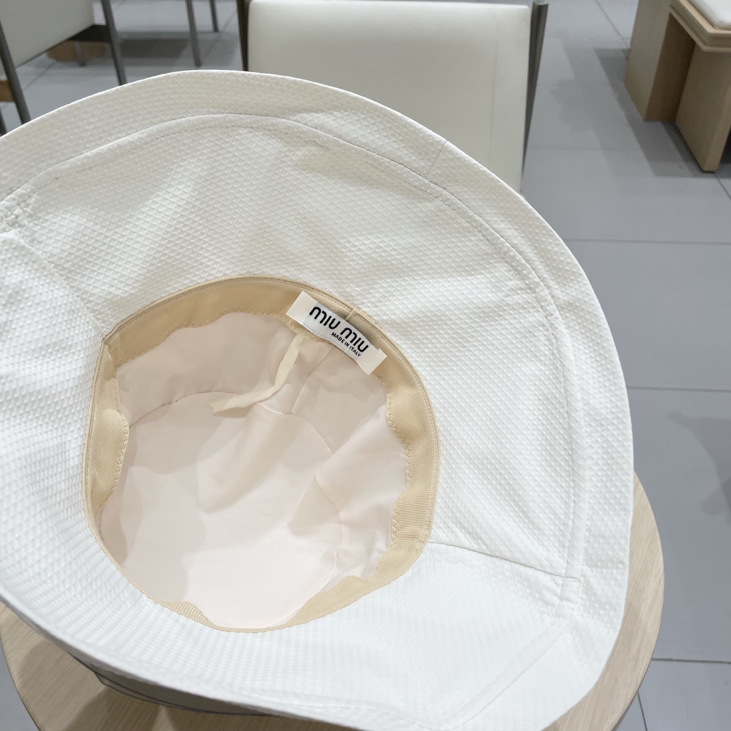  miumiu缪缪新款渔夫帽，遮阳帽，头围57cm