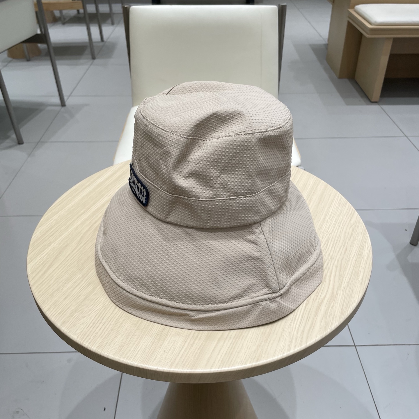  miumiu缪缪新款渔夫帽，遮阳帽，头围57cm