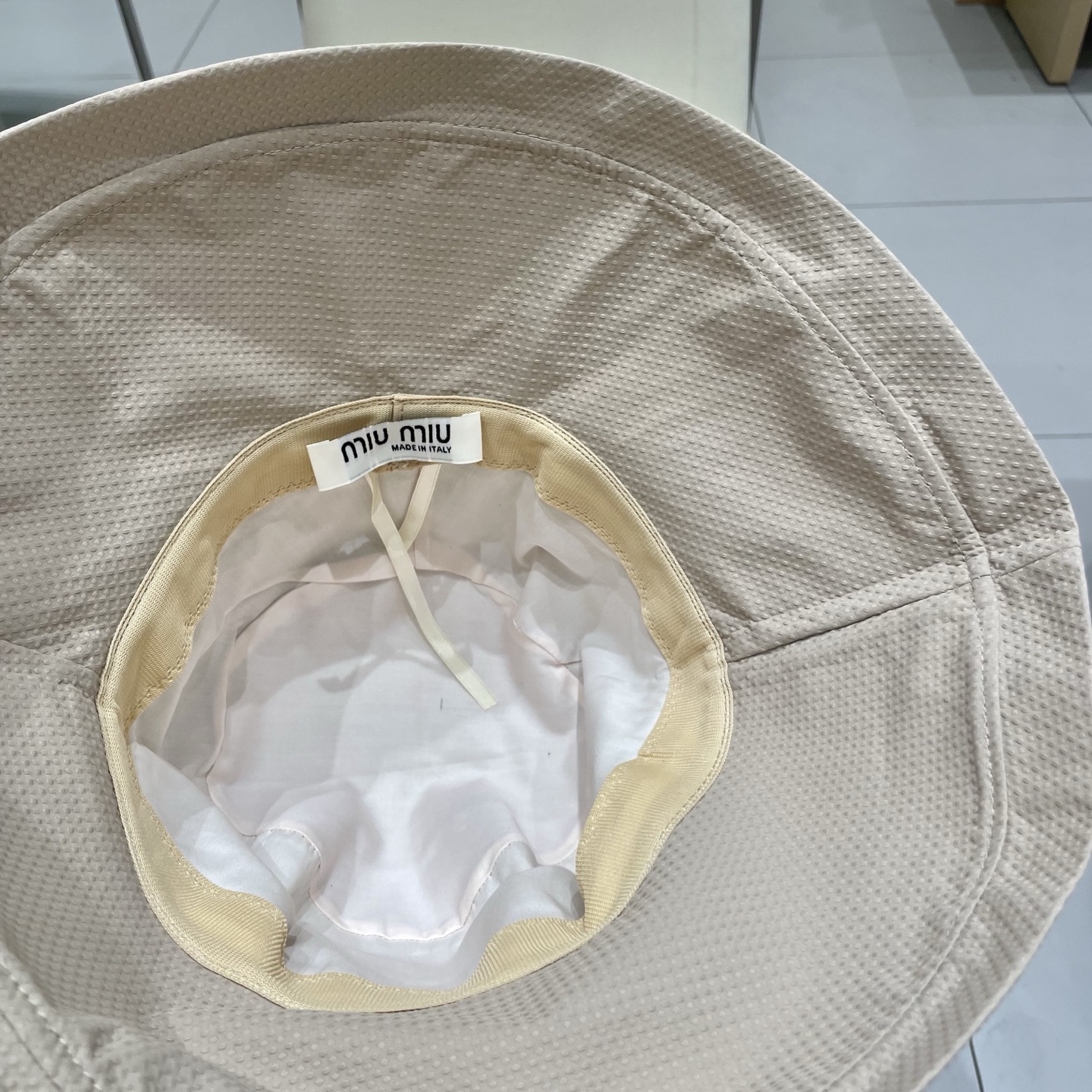  miumiu缪缪新款渔夫帽，遮阳帽，头围57cm