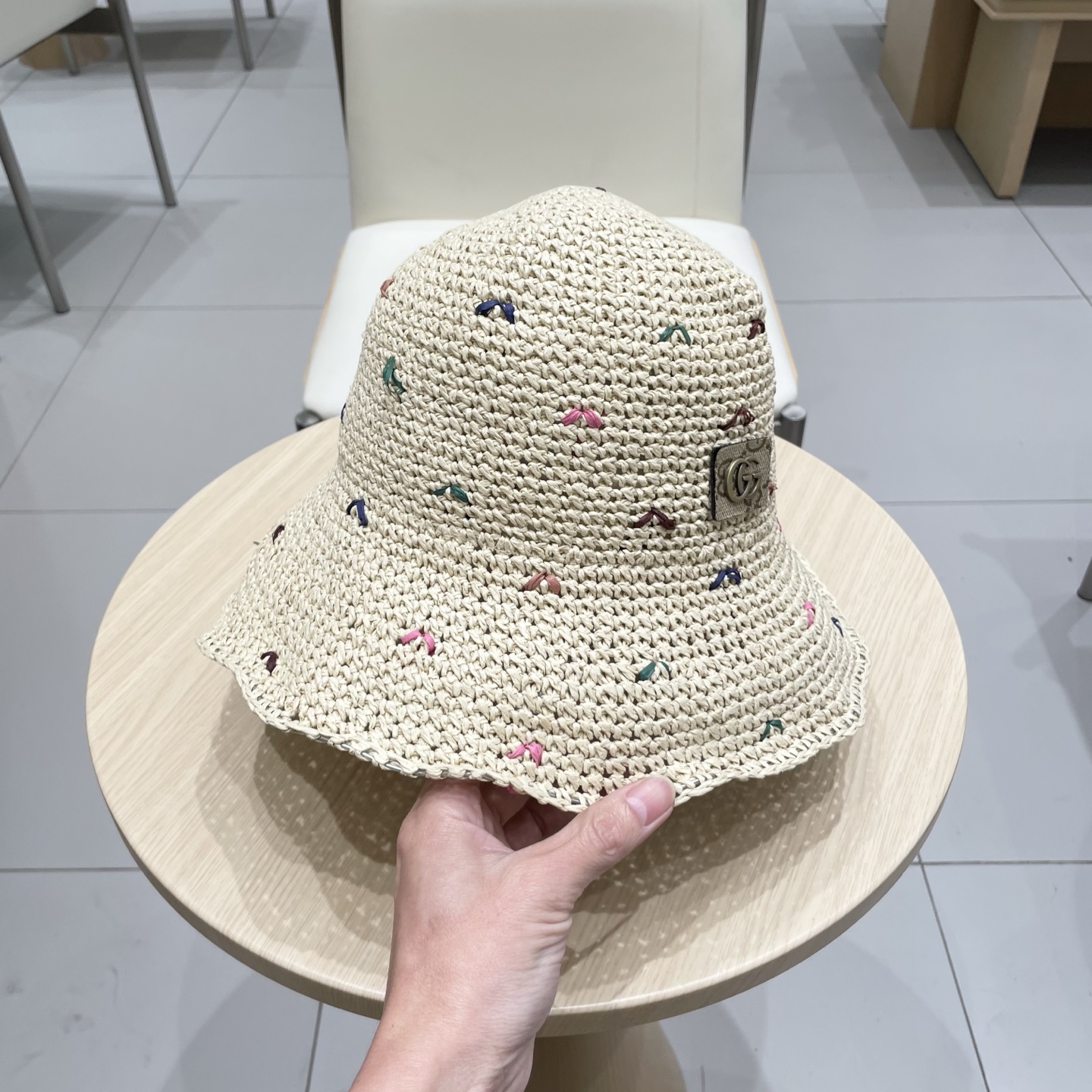  Gucci古奇彩色编织大帽檐草帽女2025年春夏新款大头围显脸小海边遮阳渔夫帽子