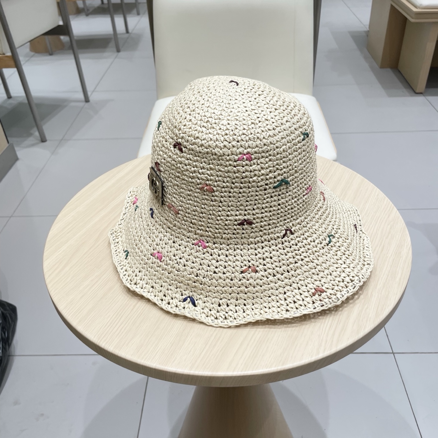  Gucci古奇彩色编织大帽檐草帽女2025年春夏新款大头围显脸小海边遮阳渔夫帽子