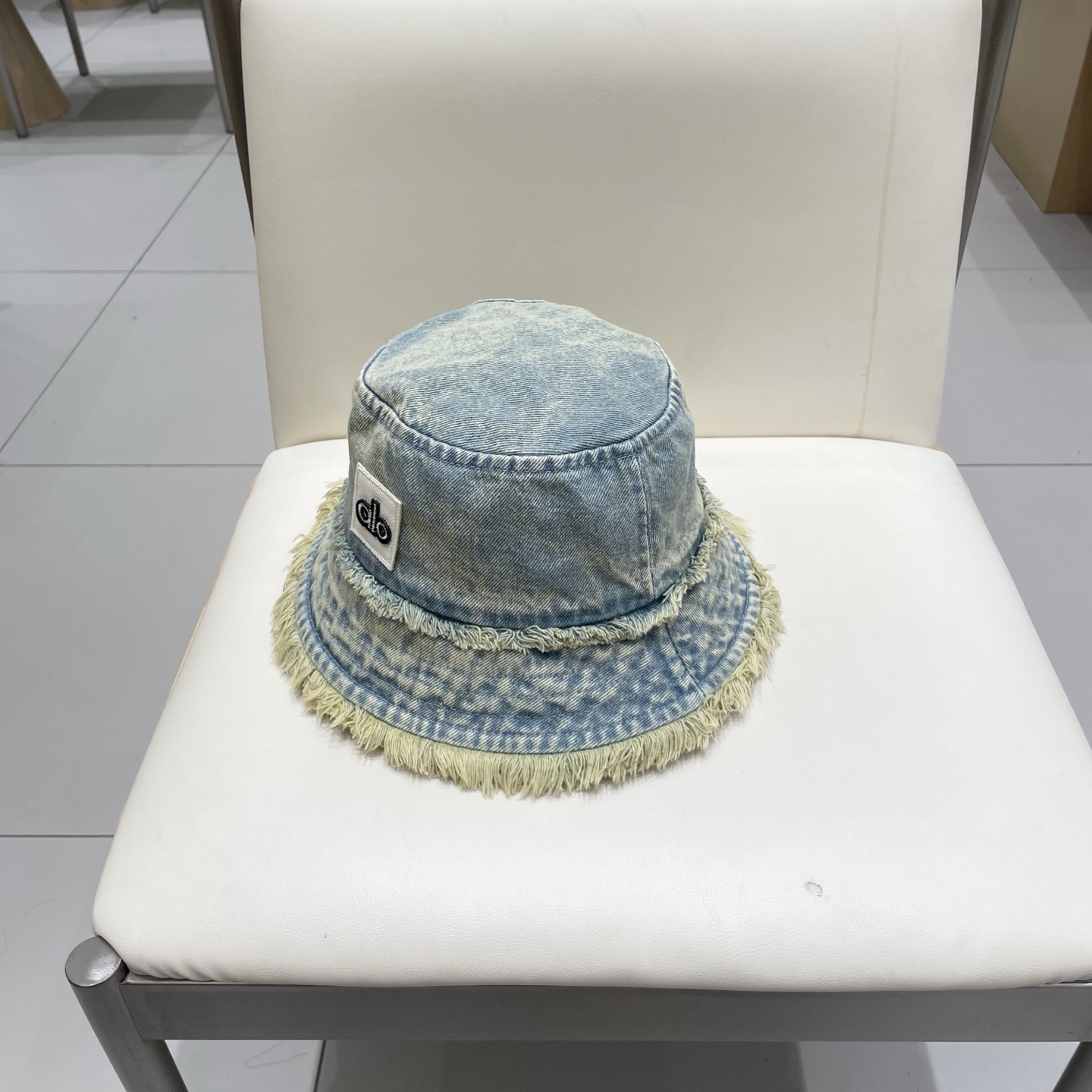 alo爆款牛仔渔夫帽👒春夏款必备神器单品‼️‼️流苏